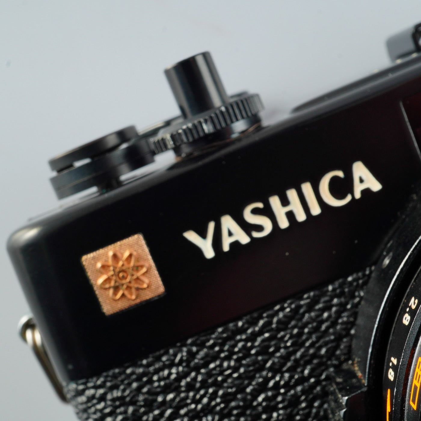 【SERVICED & TESTED】 YASHICA Electro 35 CC Black 35mm F/1.8 レンジファインダーフィルムカメラ