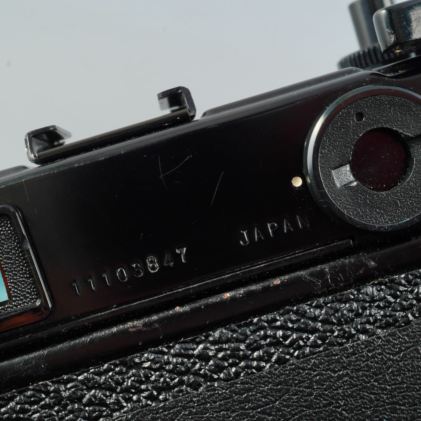 【SERVICED & TESTED】 YASHICA Electro 35 CC Black 35mm F/1.8 レンジファインダーフィルムカメラ