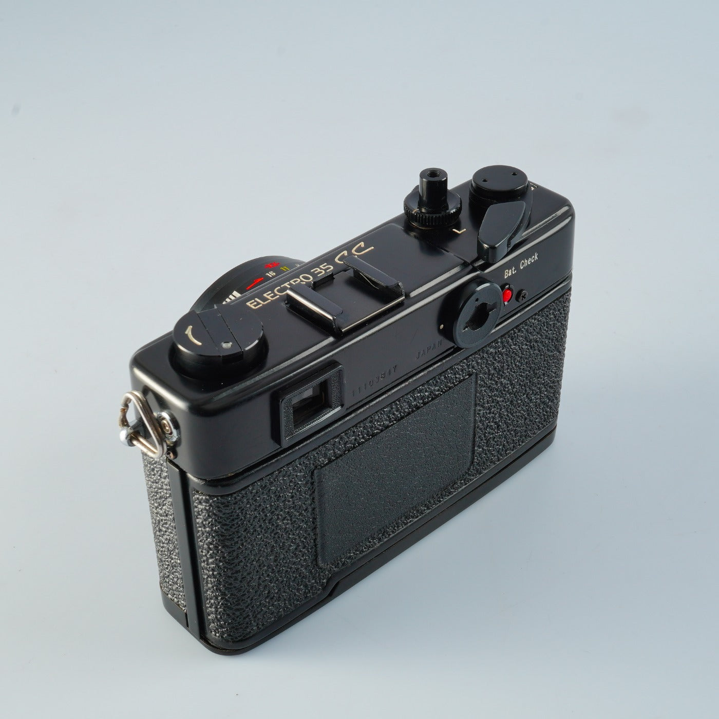 YASHICA Electro 35 CC フィルムカメラ SERVICED & TESTED】 YASHICA Electro 35 CC Black 35mm F/1.8