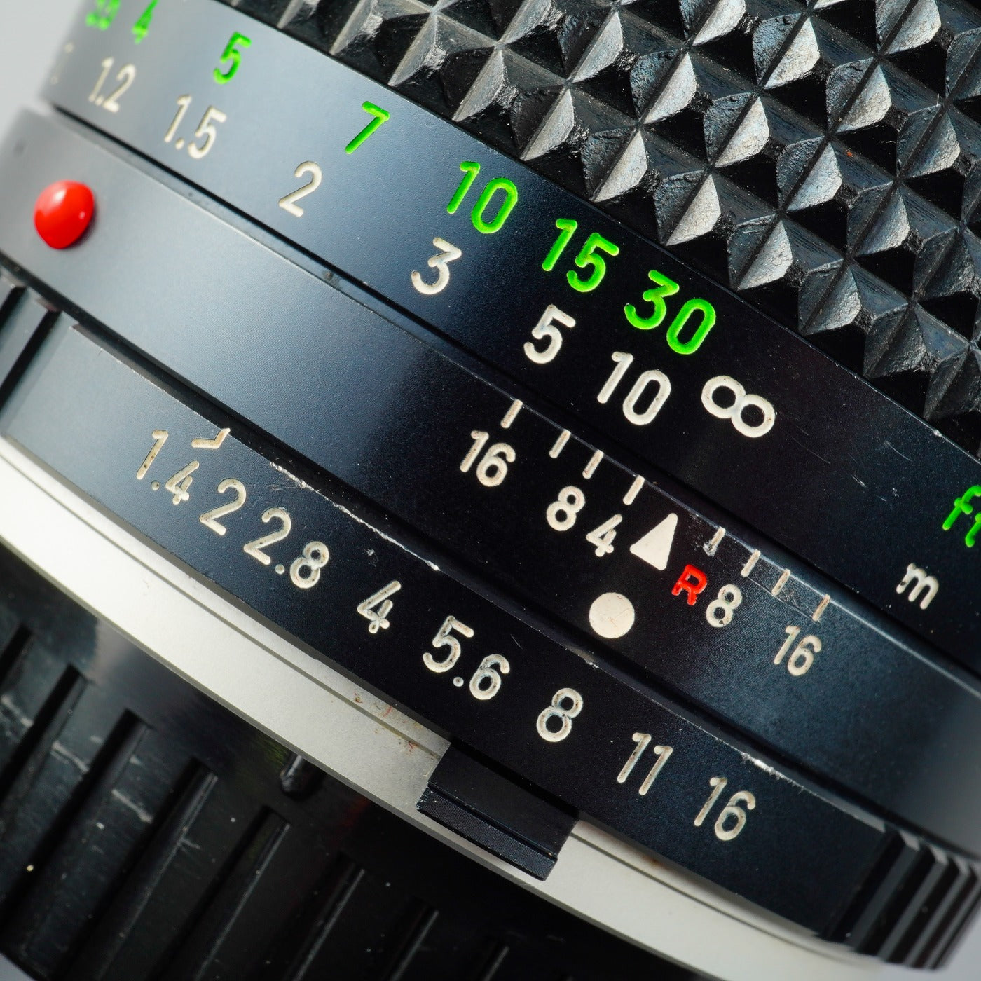 MINOLTA MC ROKKOR PG 50mm F/1.4 prime lens
