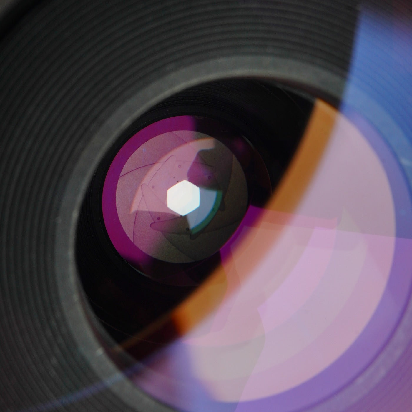 Canon New FD 50mm F/1.4 + 70-150mm F/4.5 + 200mm F/4 単焦点レンズ