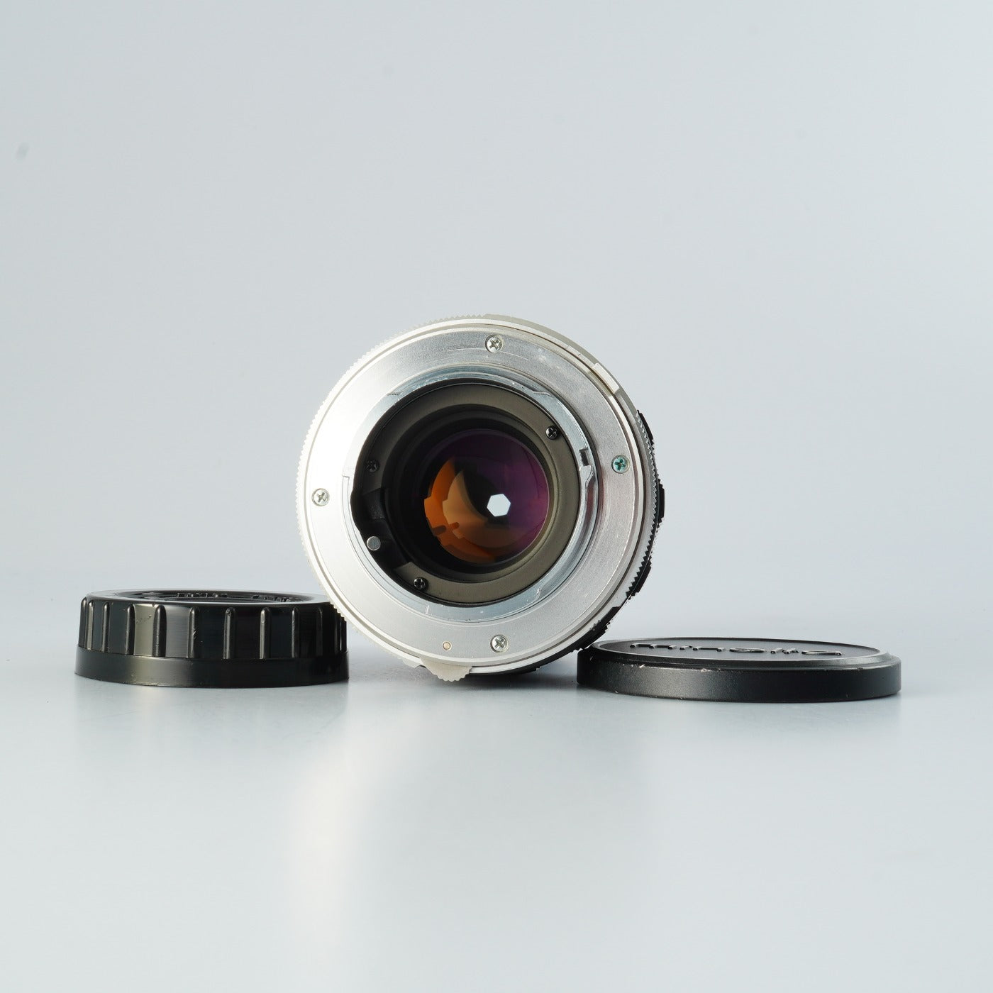 MINOLTA MC Tele Rokkor PF 135mm F/2.8 prime lens
