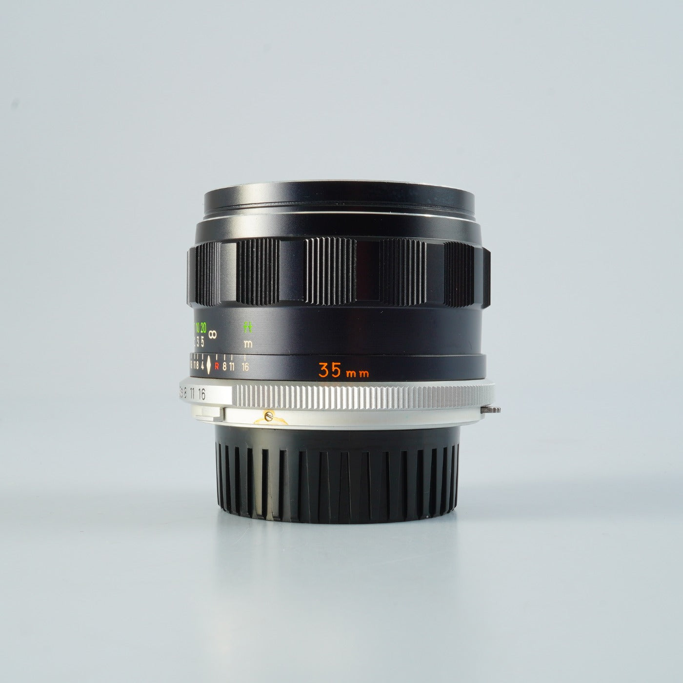 MINOLTA MC W.ROKKOR-HG 35mm F/2.8 prime lens