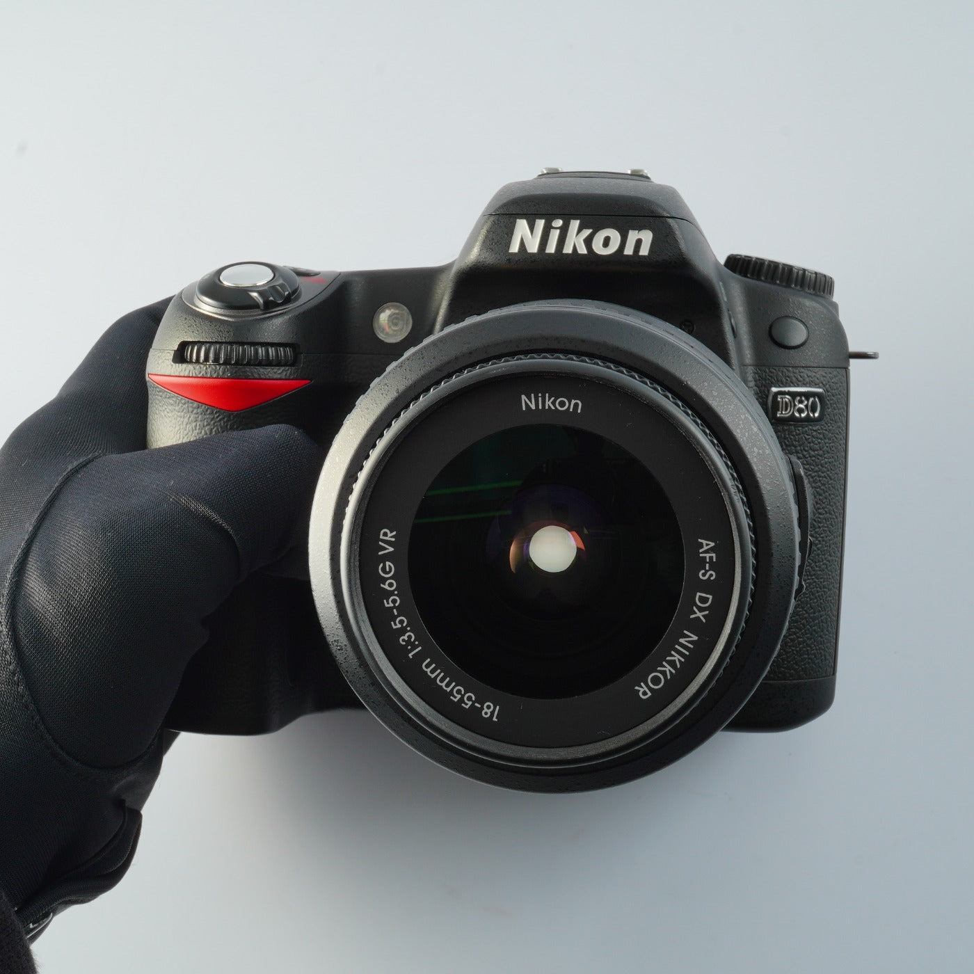 Nikon D80 + AF-S DX NIKKOR 18-55mm F/3.5-5.6 G VR + SD 8GB デジタル一眼レフカメラ