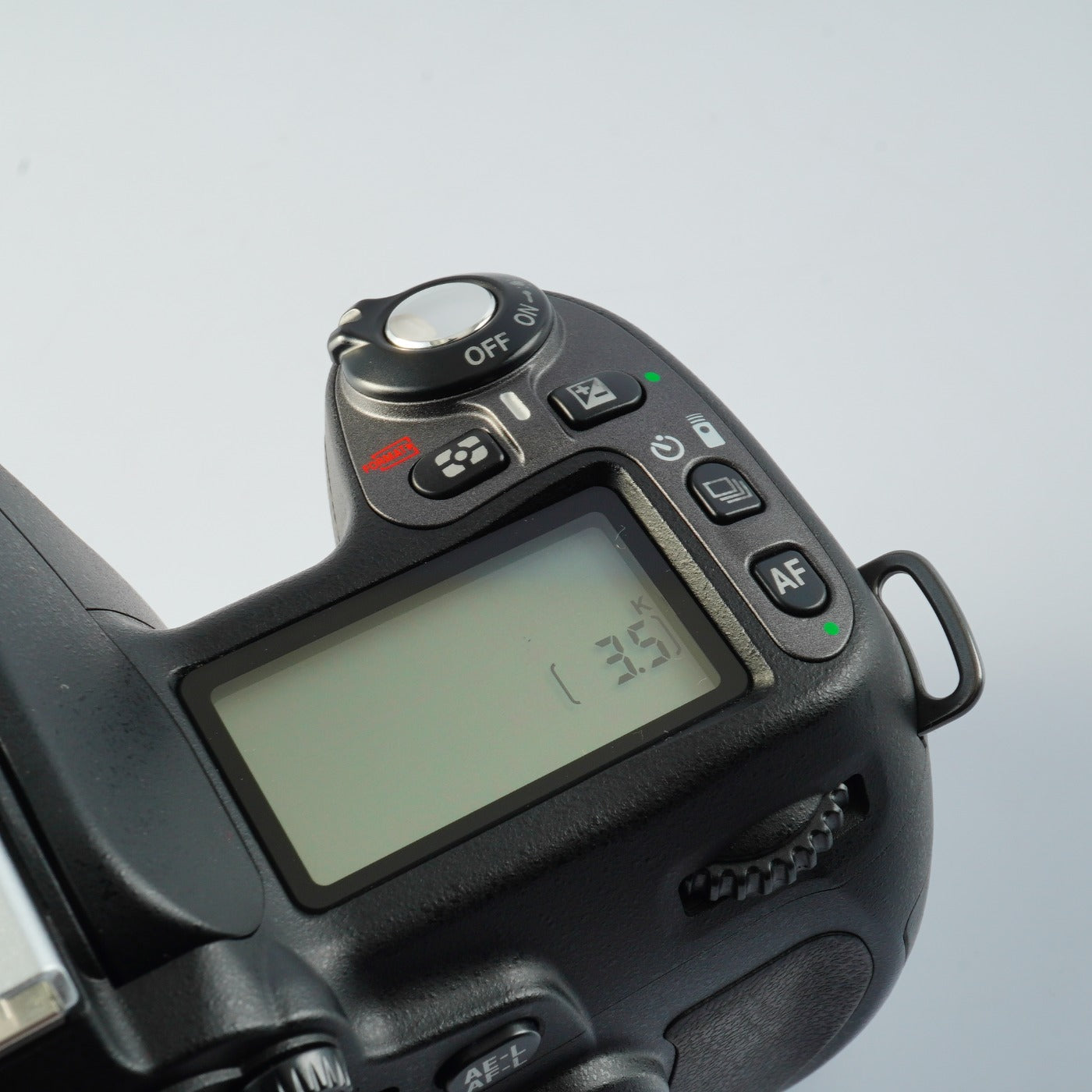 Nikon D80 + AF-S DX NIKKOR 18-55mm F/3.5-5.6 G VR + SD 8GB デジタル一眼レフカメラ