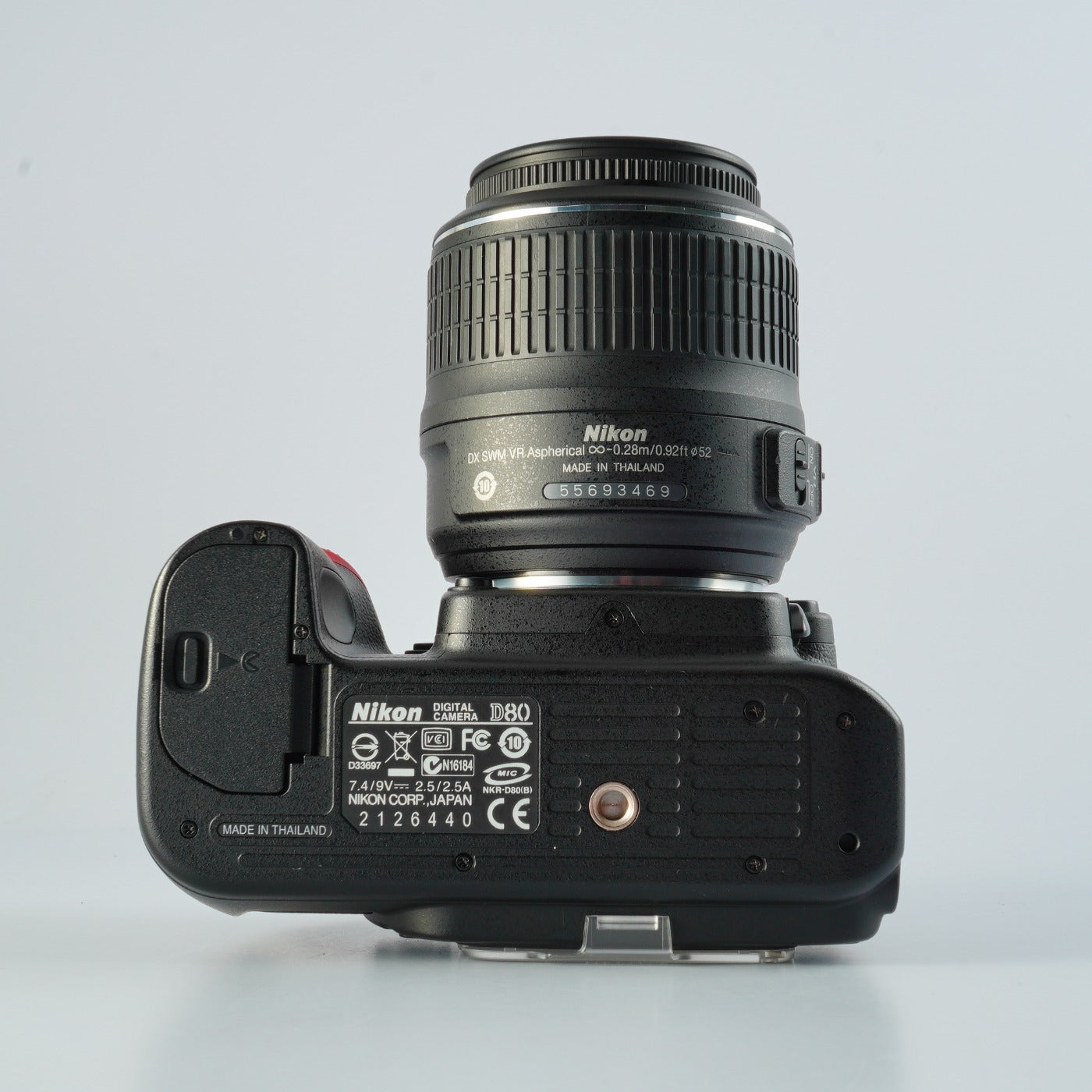 Nikon D80 + AF-S DX NIKKOR 18-55mm F/3.5-5.6 G VR + SD 8GB デジタル一眼レフカメラ