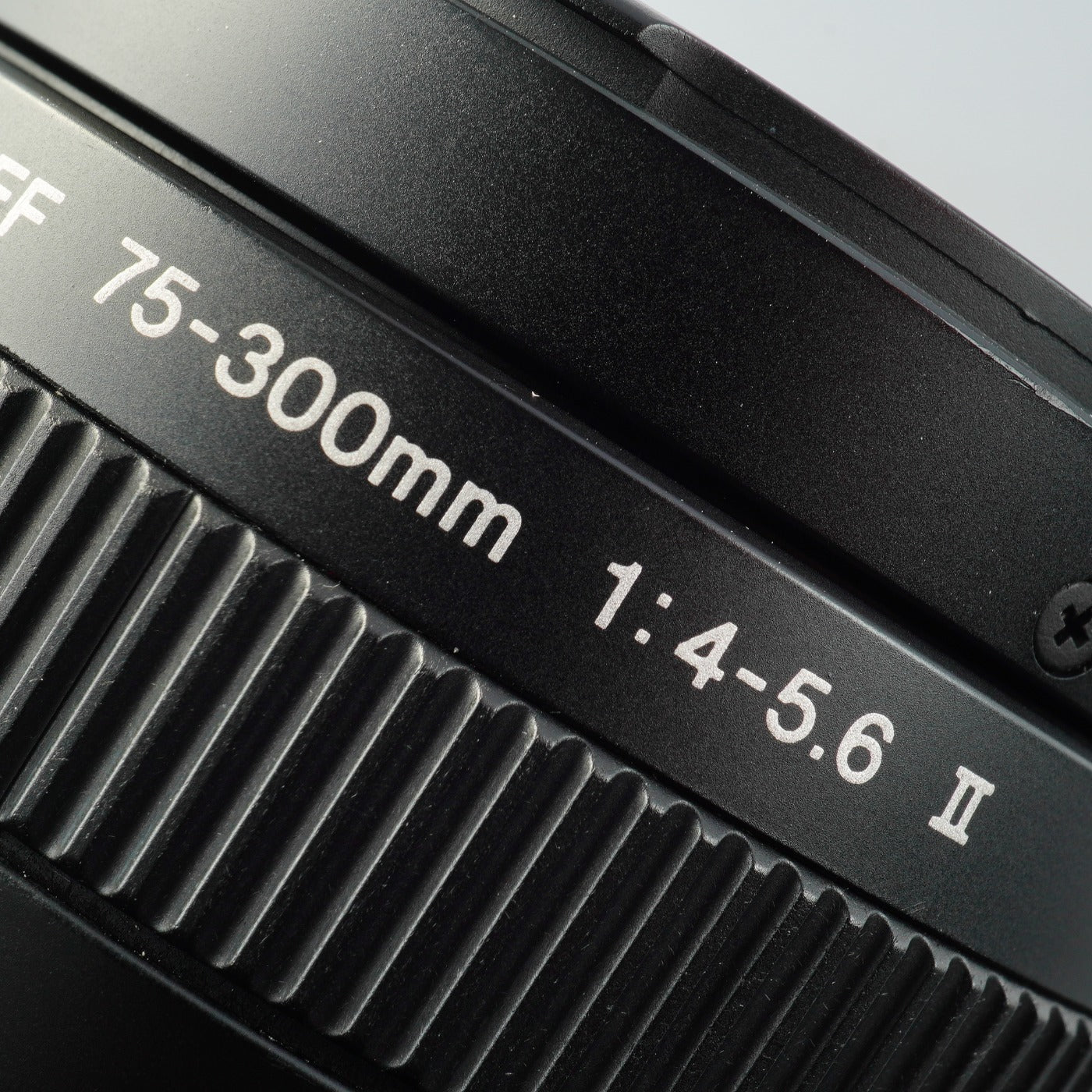 Canon EF 75-300mm F/4-5.6 Ⅱ ズームレンズ