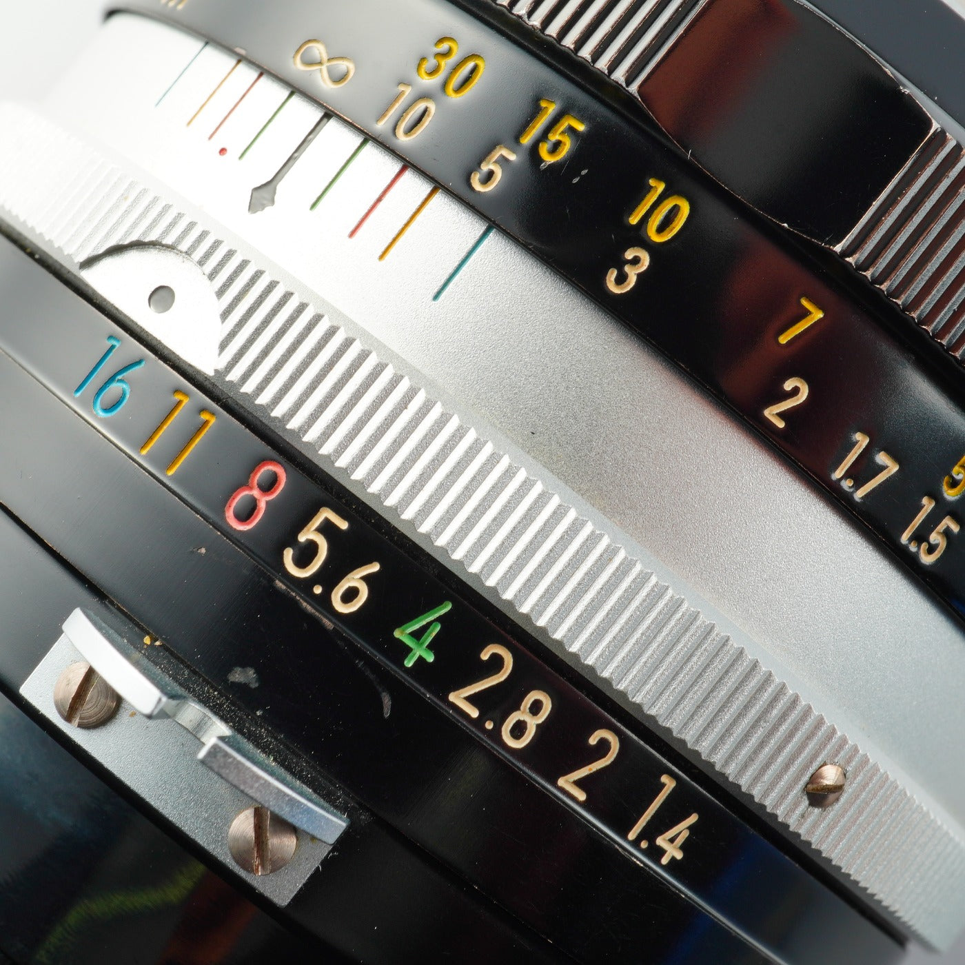 Nikon NIKKOR-S Auto 50mm F/1.4 非Ai 単焦点レンズ