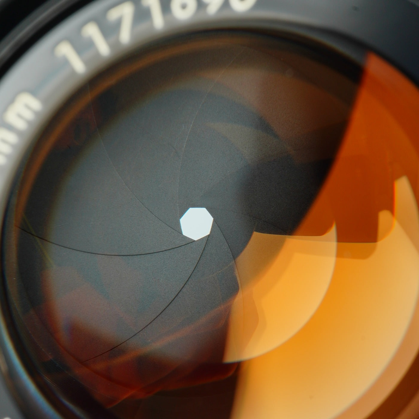 Nikon NIKKOR-S Auto 50mm F/1.4 非Ai 単焦点レンズ