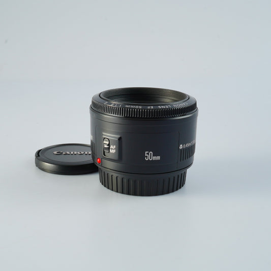 Canon EF 50mm F/1.8 II 単焦点レンズ