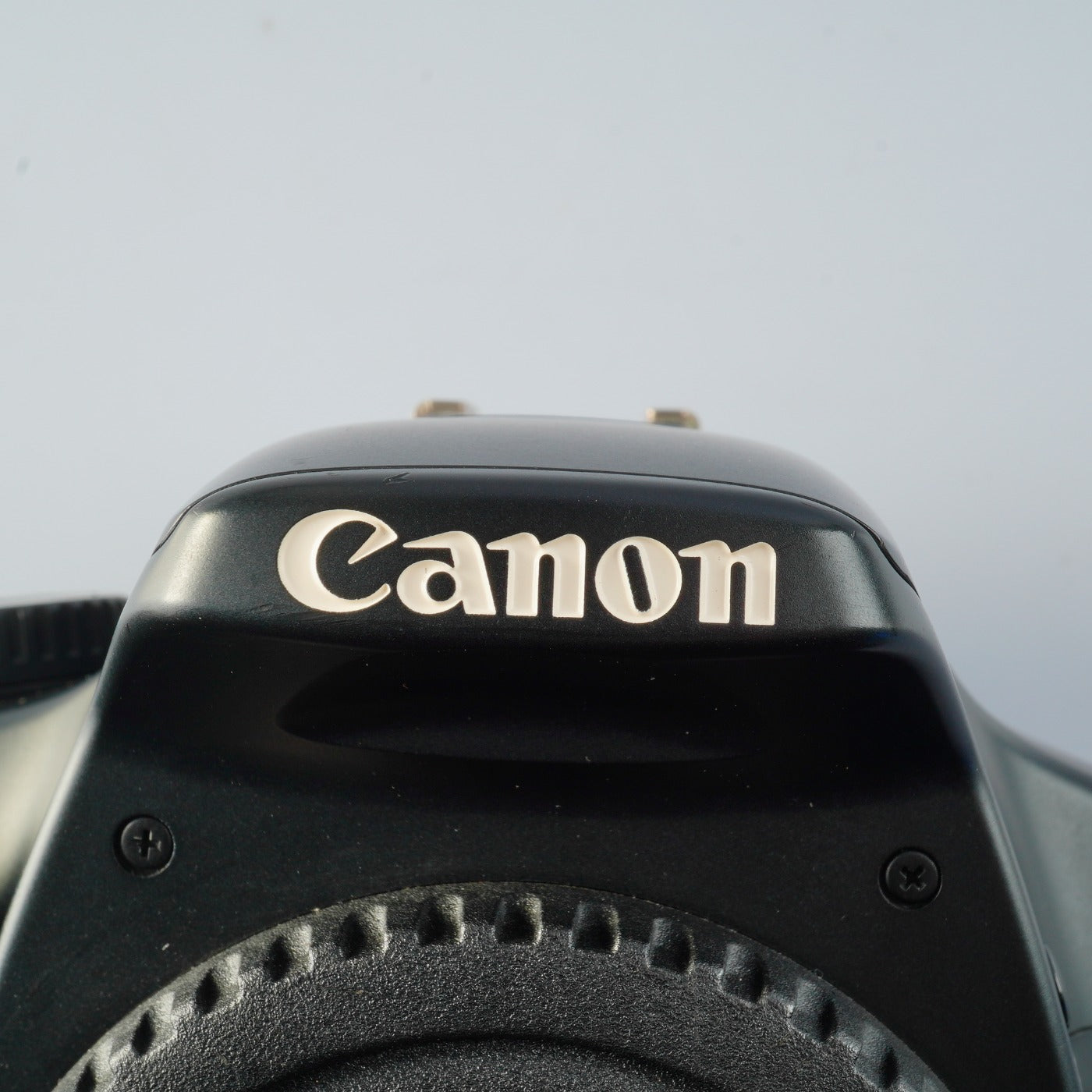 Canon EOS Kiss X2 ( Rebel XSi ) + EF-S 18-55mm F3.5-5.6 USM + SD 4GB デジタル一眼レフカメラ