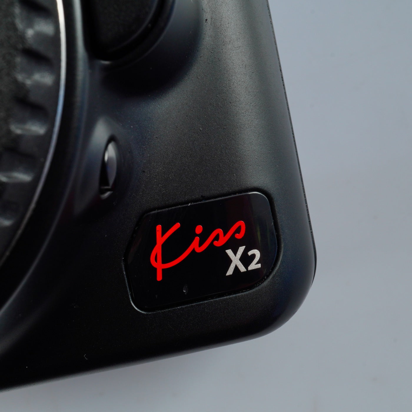 Canon EOS Kiss X2 ( Rebel XSi ) + EF-S 18-55mm F3.5-5.6 USM + SD 4GB デジタル一眼レフカメラ