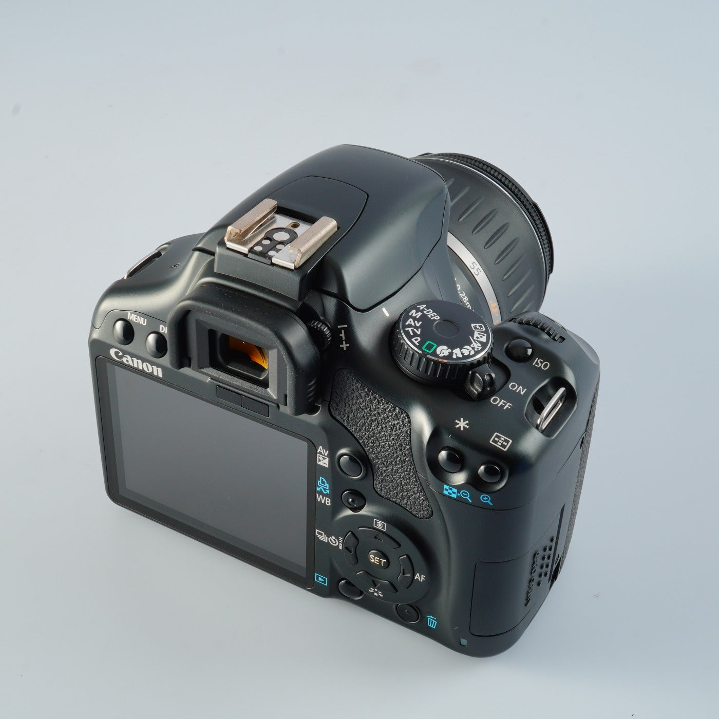 Canon EOS Kiss X2 ( Rebel XSi ) + EF-S 18-55mm F3.5-5.6 USM + SD 4GB デジタル一眼レフカメラ