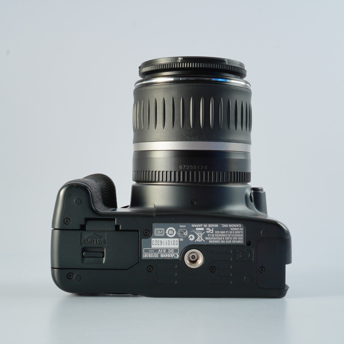 Canon EOS Kiss X2 ( Rebel XSi ) + EF-S 18-55mm F3.5-5.6 USM + SD 4GB デジタル一眼レフカメラ