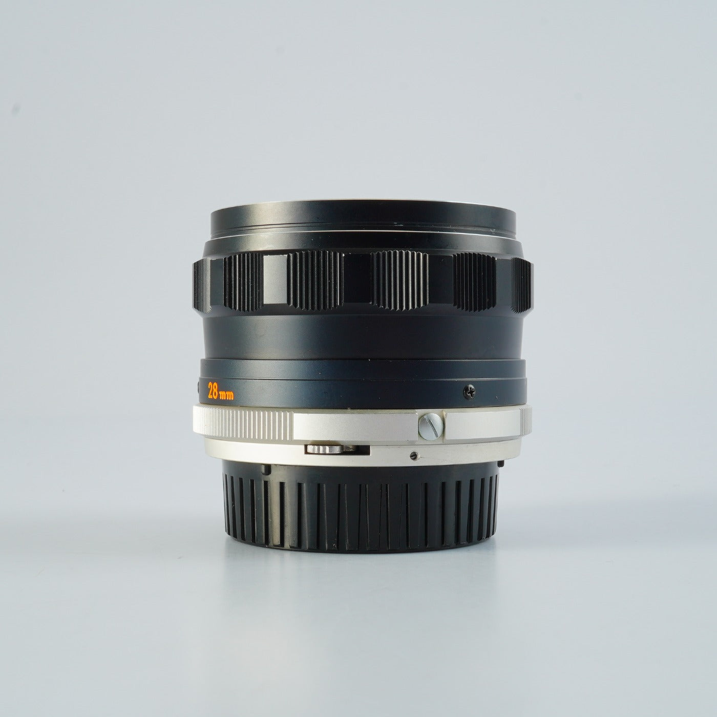 MINOLTA MC W.ROKKOR-SG 28mm F/3.5 prime lens