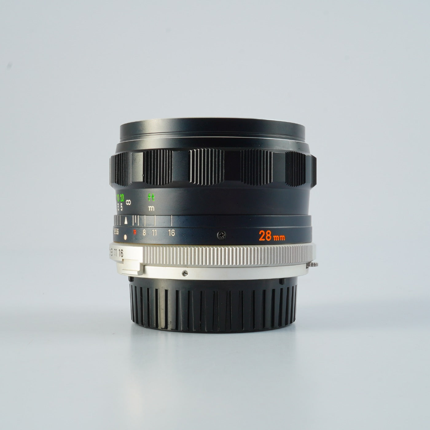 MINOLTA MC W.ROKKOR-SG 28mm F/3.5 prime lens