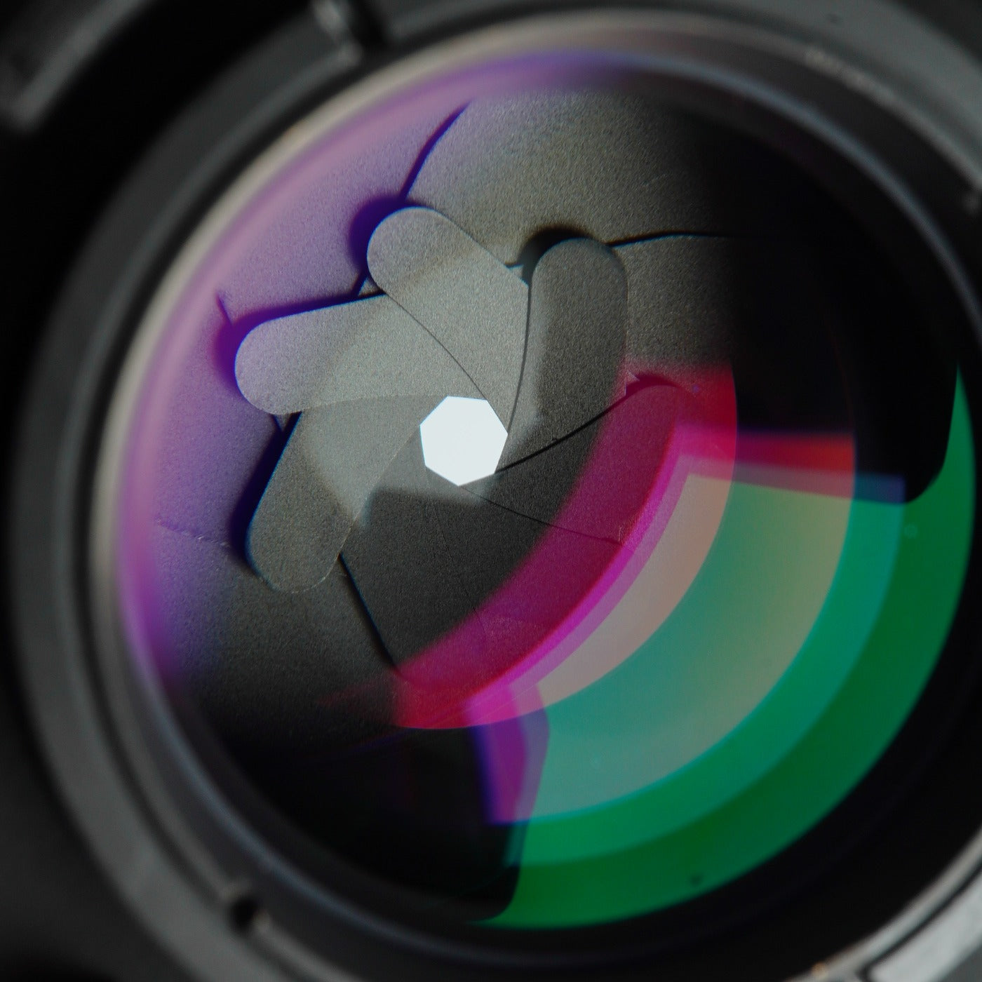 Nikon Ai Nikkor 35mm F/2 単焦点レンズ