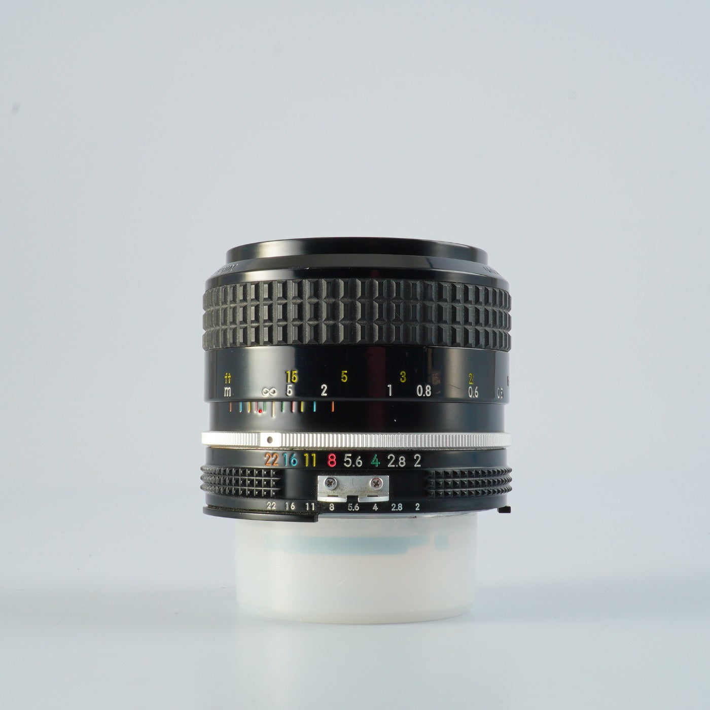 Nikon Ai Nikkor 35mm F/2 単焦点レンズ