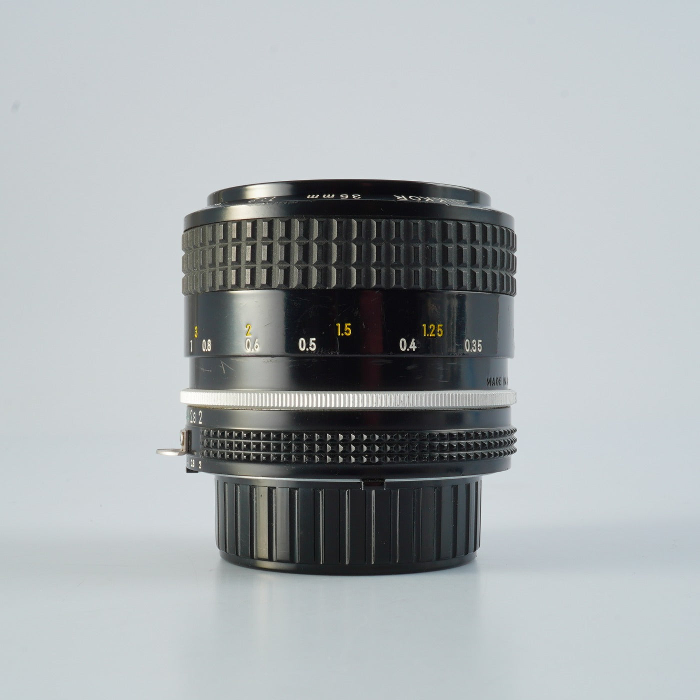 Nikon Ai Nikkor 35mm F/2 単焦点レンズ