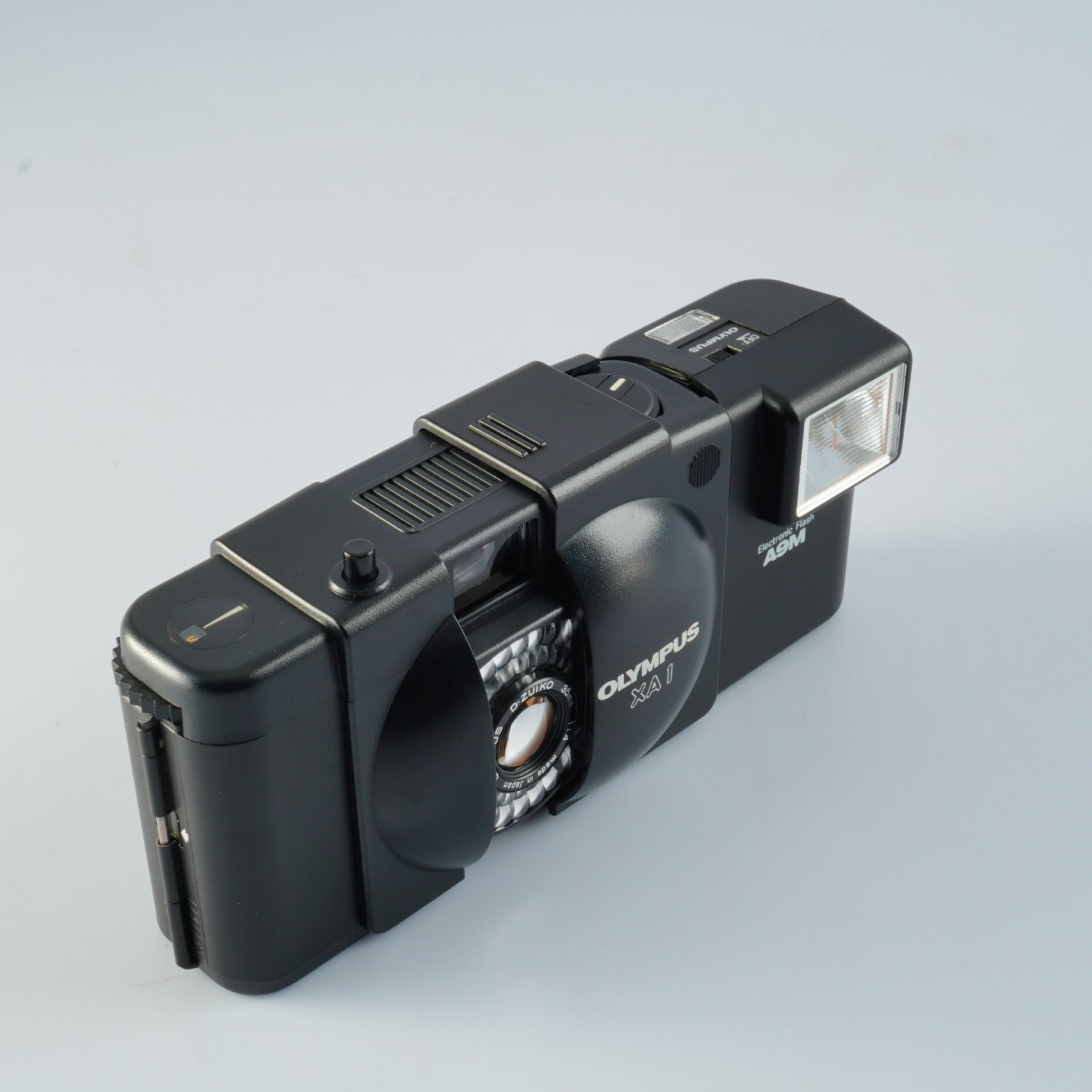 OLYMPUS XA1 35mm F/4 コンパクトフィルムカメラ