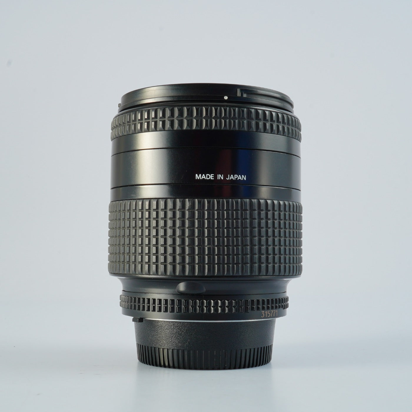 Nikon AF NIKKOR 28-105mm F/3.5-4.5 D ズームレンズ