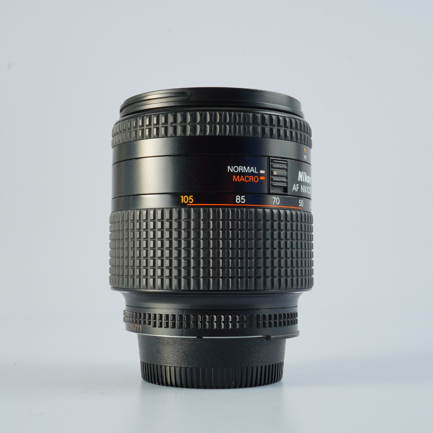 Nikon AF NIKKOR 28-105mm F/3.5-4.5 D ズームレンズ