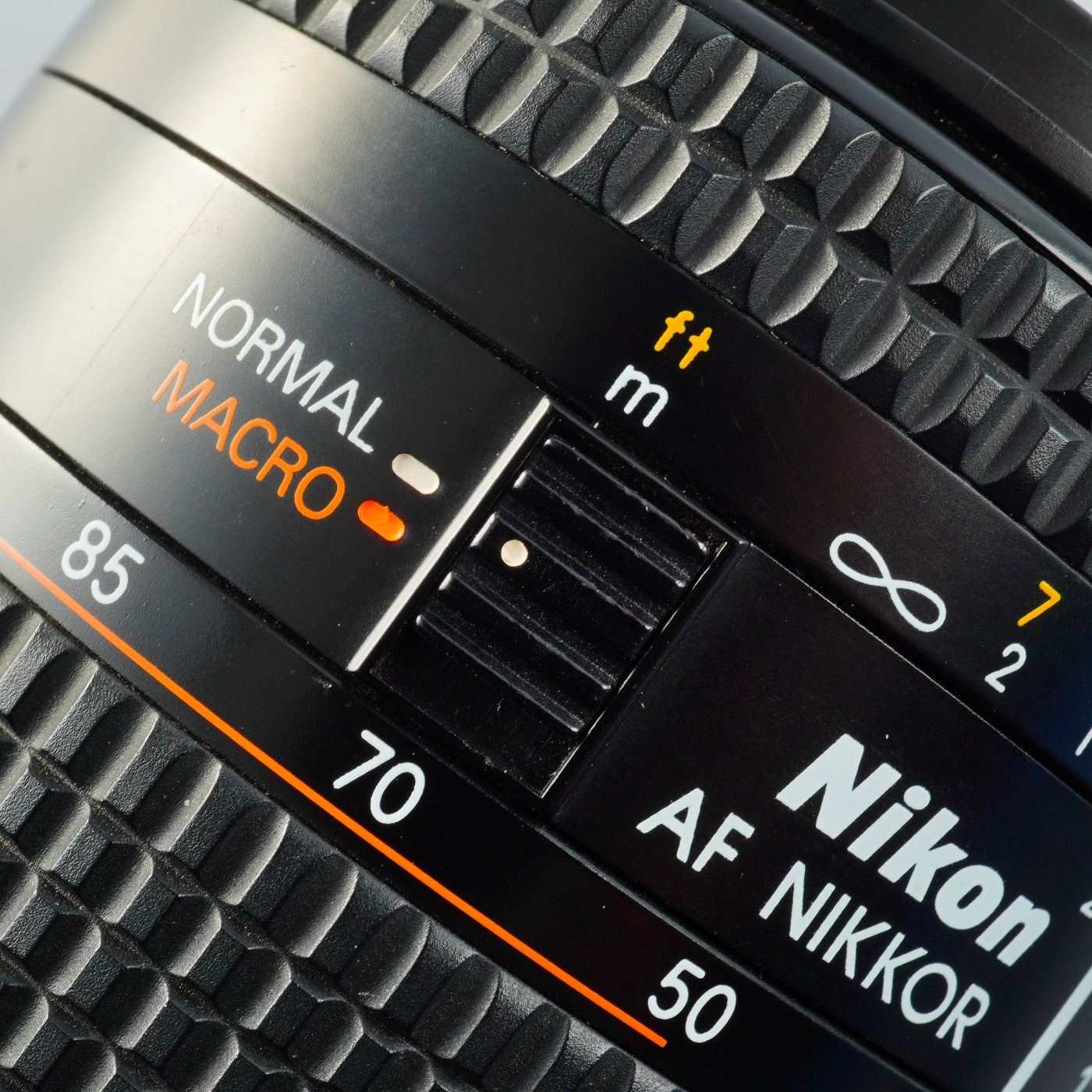 Nikon AF NIKKOR 28-105mm F/3.5-4.5 D ズームレンズ