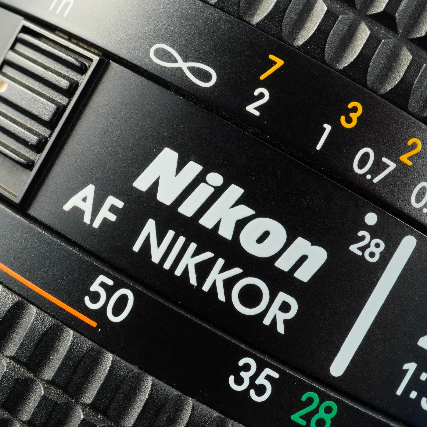 Nikon AF NIKKOR 28-105mm F/3.5-4.5 D ズームレンズ