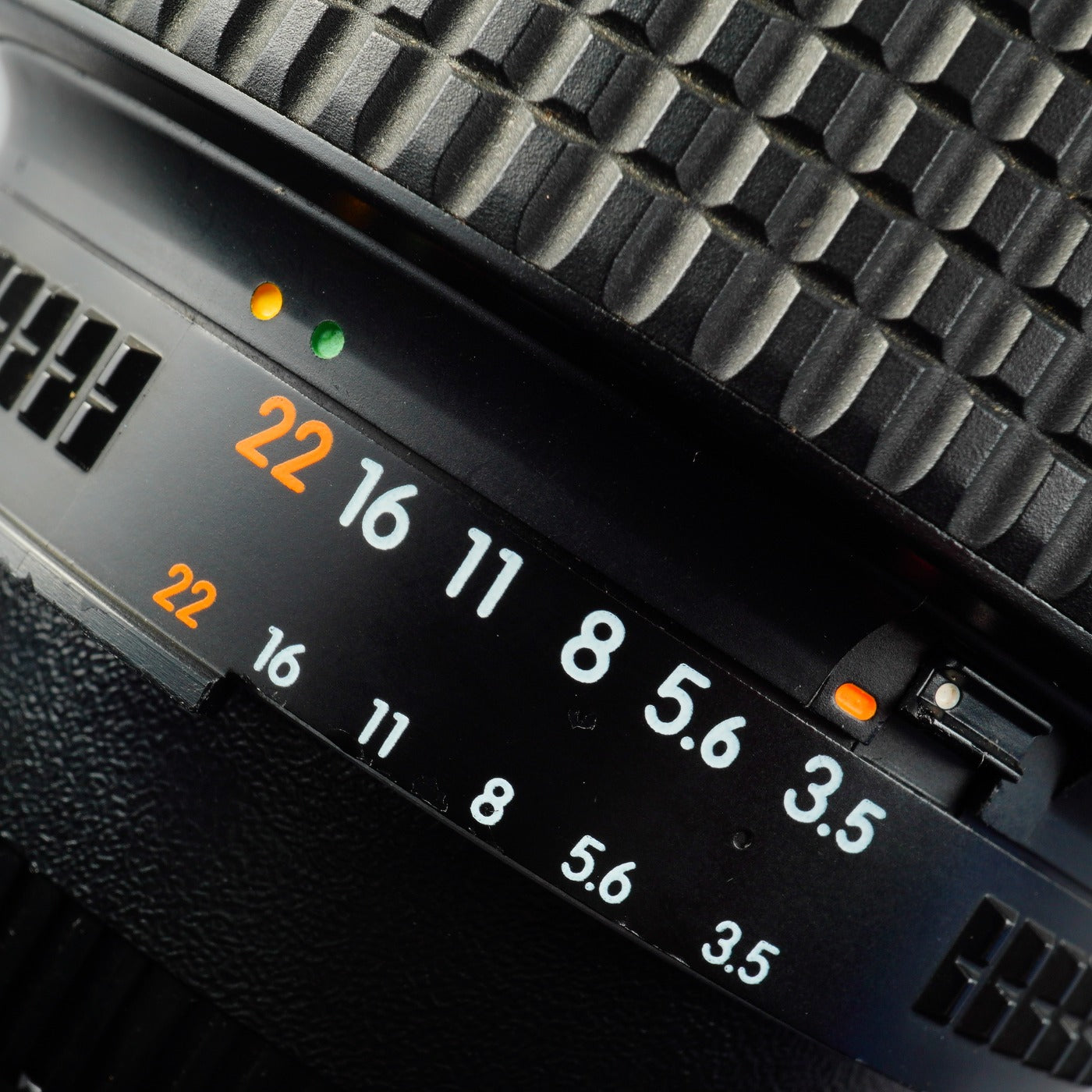 Nikon AF NIKKOR 28-105mm F/3.5-4.5 D ズームレンズ