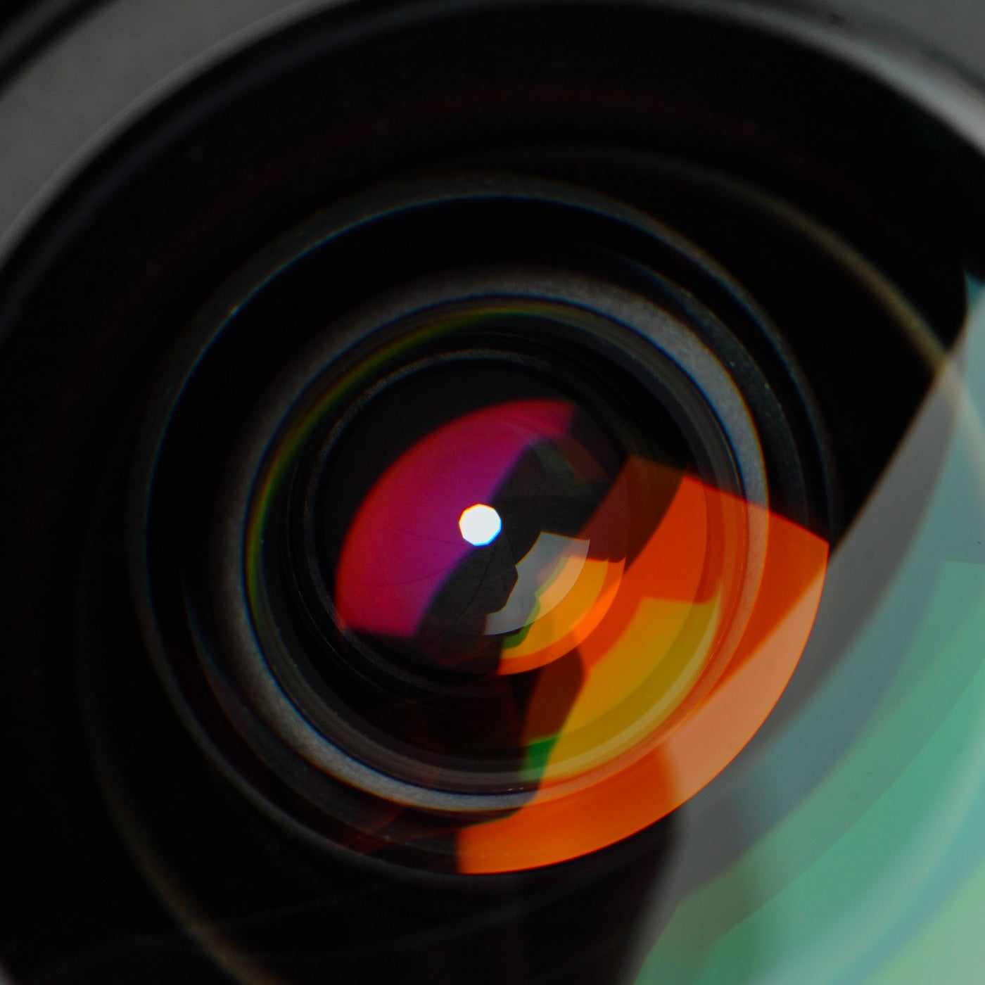 Nikon AF NIKKOR 28-105mm F/3.5-4.5 D ズームレンズ