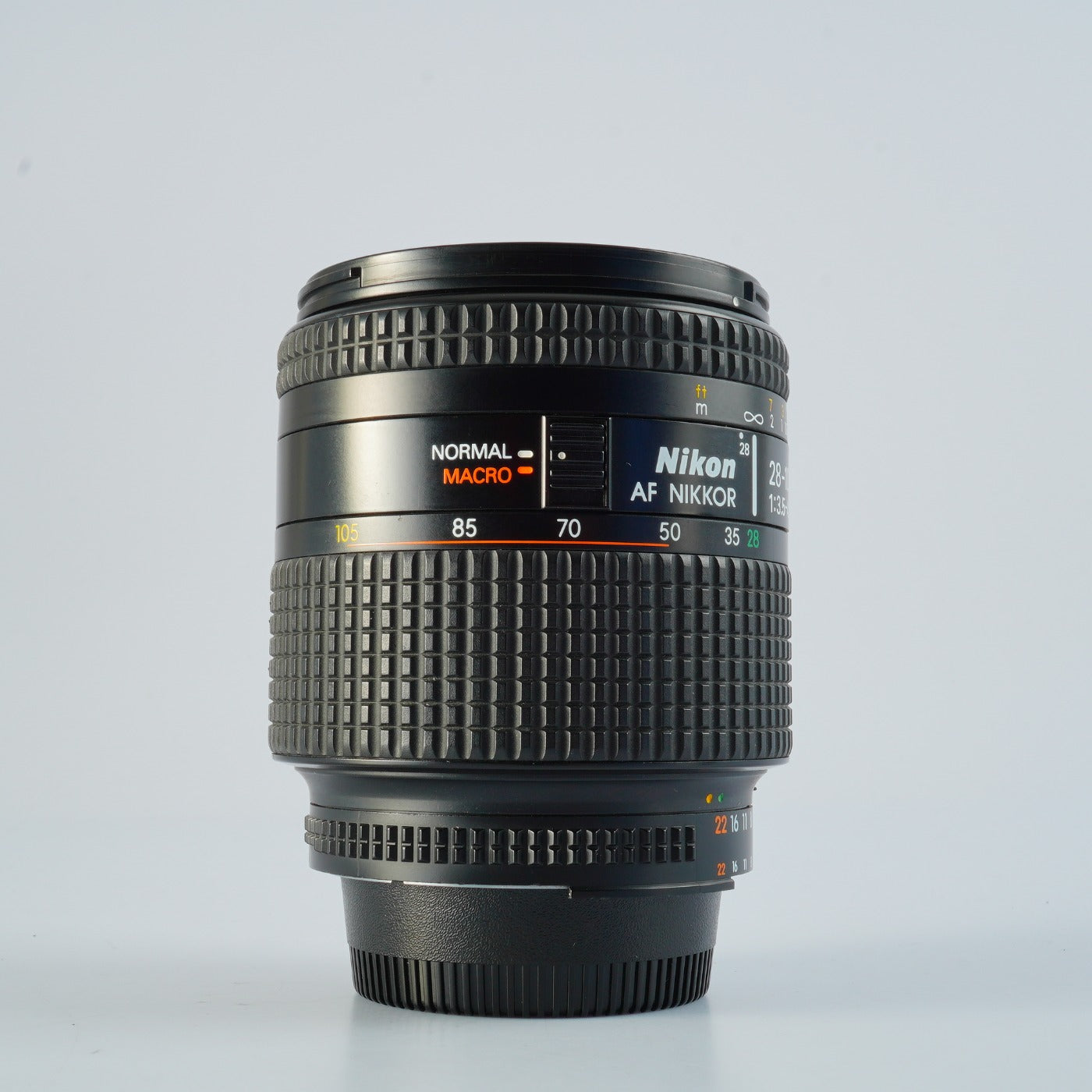 Nikon AF NIKKOR 28-105mm F/3.5-4.5 D ズームレンズ