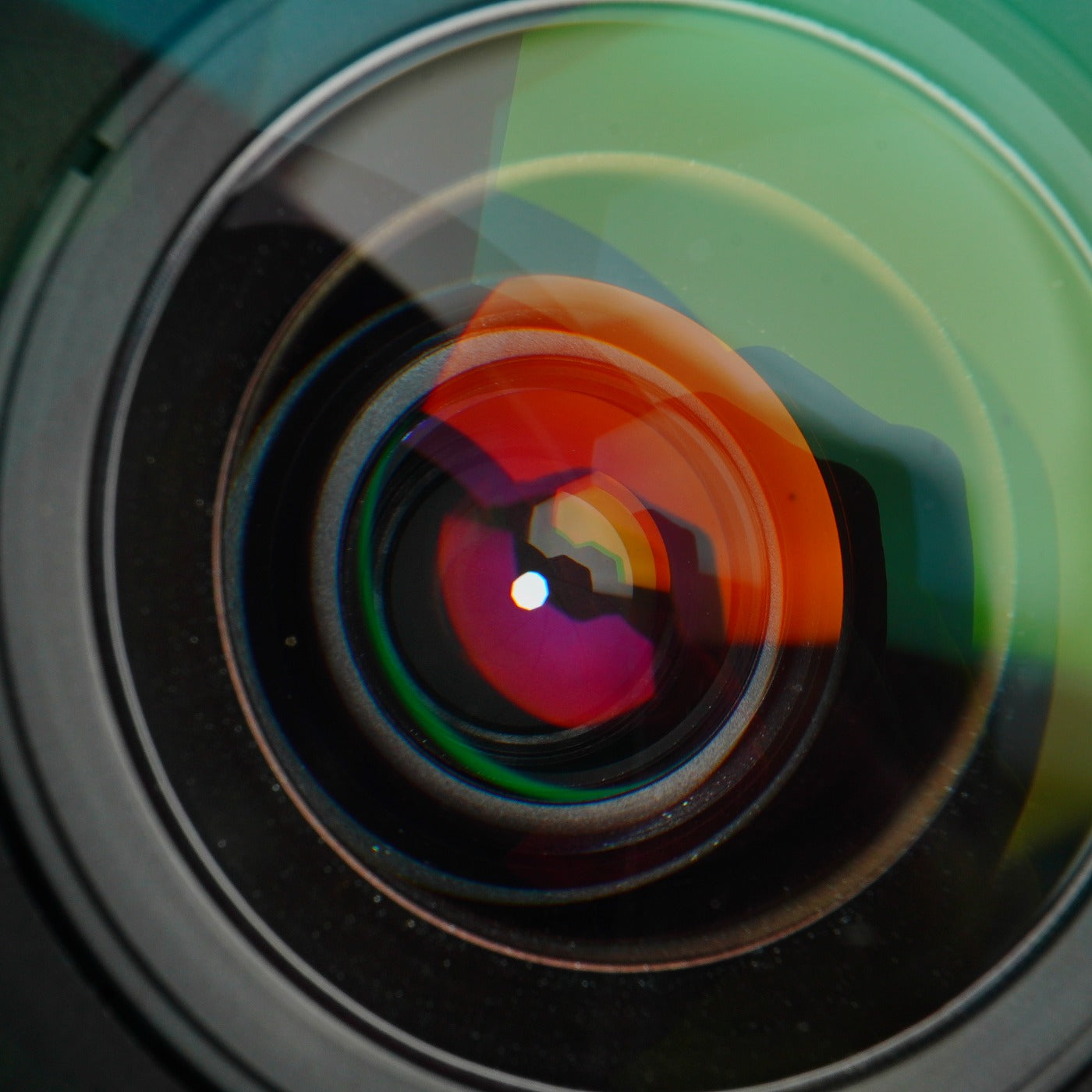 Nikon AF NIKKOR 28-105mm F/3.5-4.5 D ズームレンズ