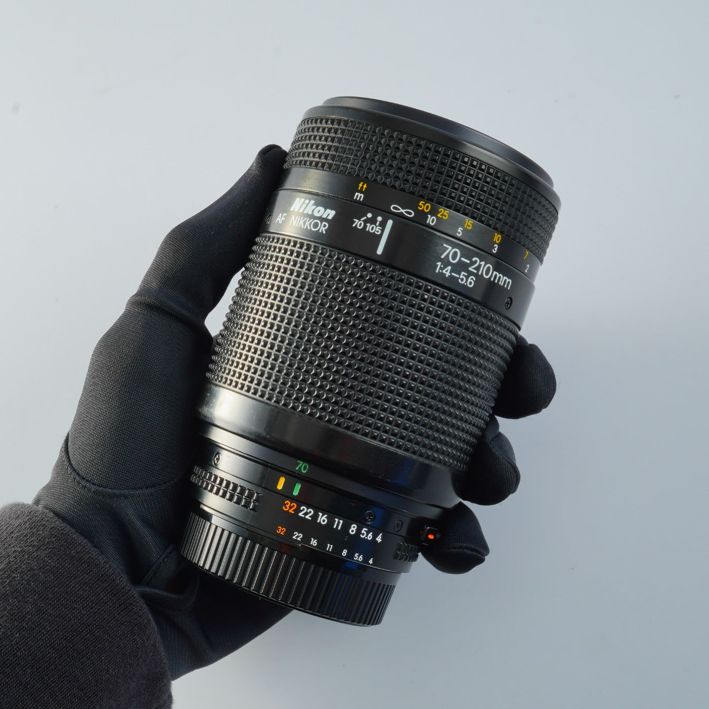 Nikon AF NIKKOR 70-210mm F/4-5.6 ズームレンズ