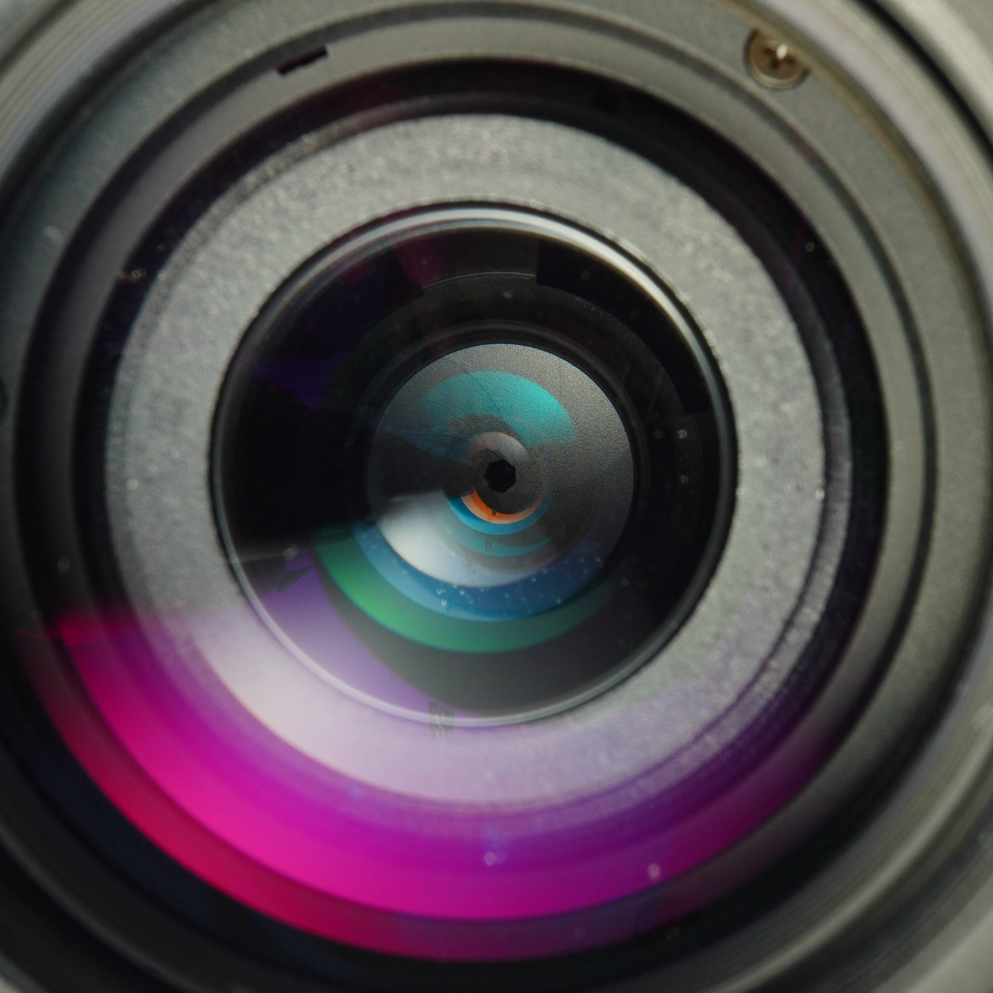 Nikon AF NIKKOR 70-210mm F/4-5.6 ズームレンズ