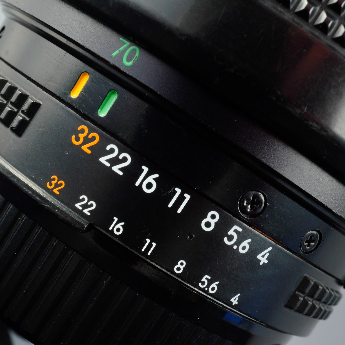 Nikon AF NIKKOR 70-210mm F/4-5.6 ズームレンズ