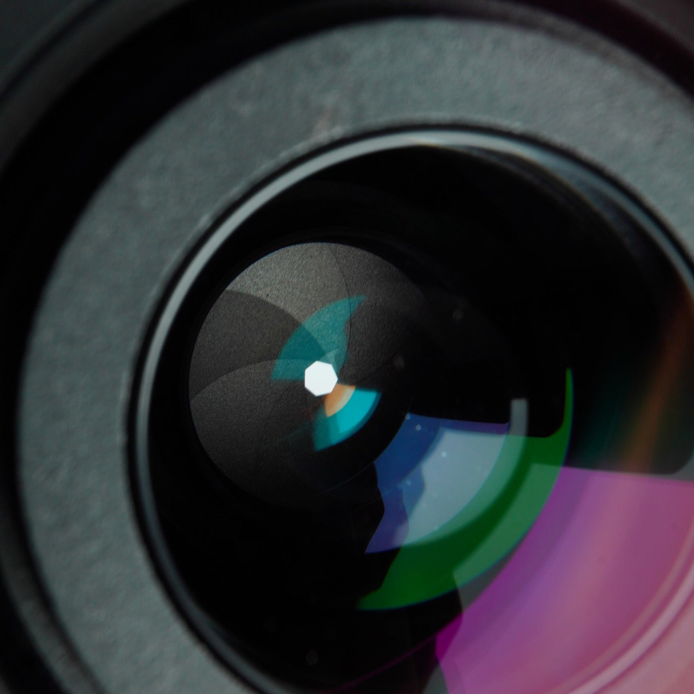 Nikon AF NIKKOR 70-210mm F/4-5.6 ズームレンズ