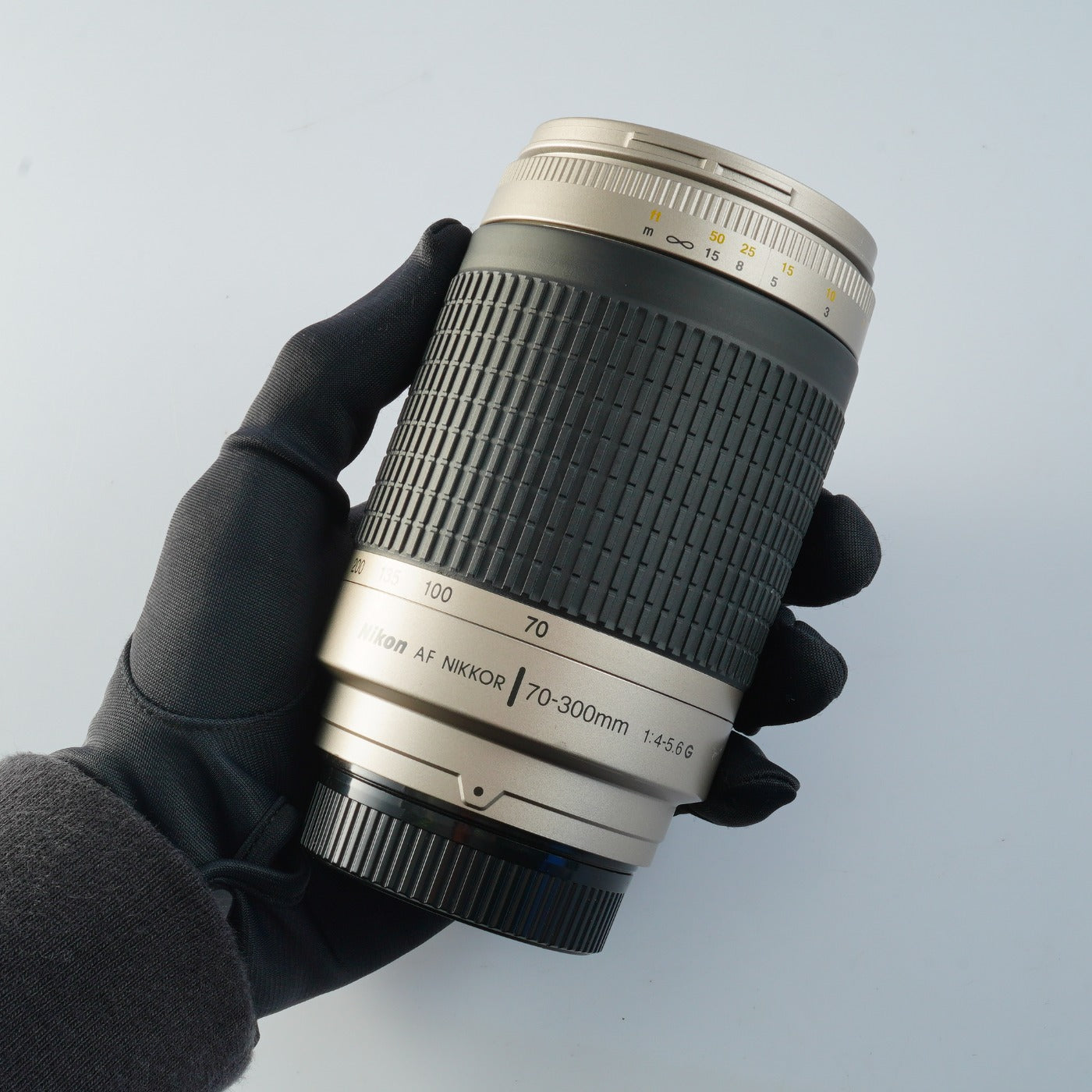 Nikon AF NIKKOR 70-300mm F/4-5.6 G Silver ズームレンズ