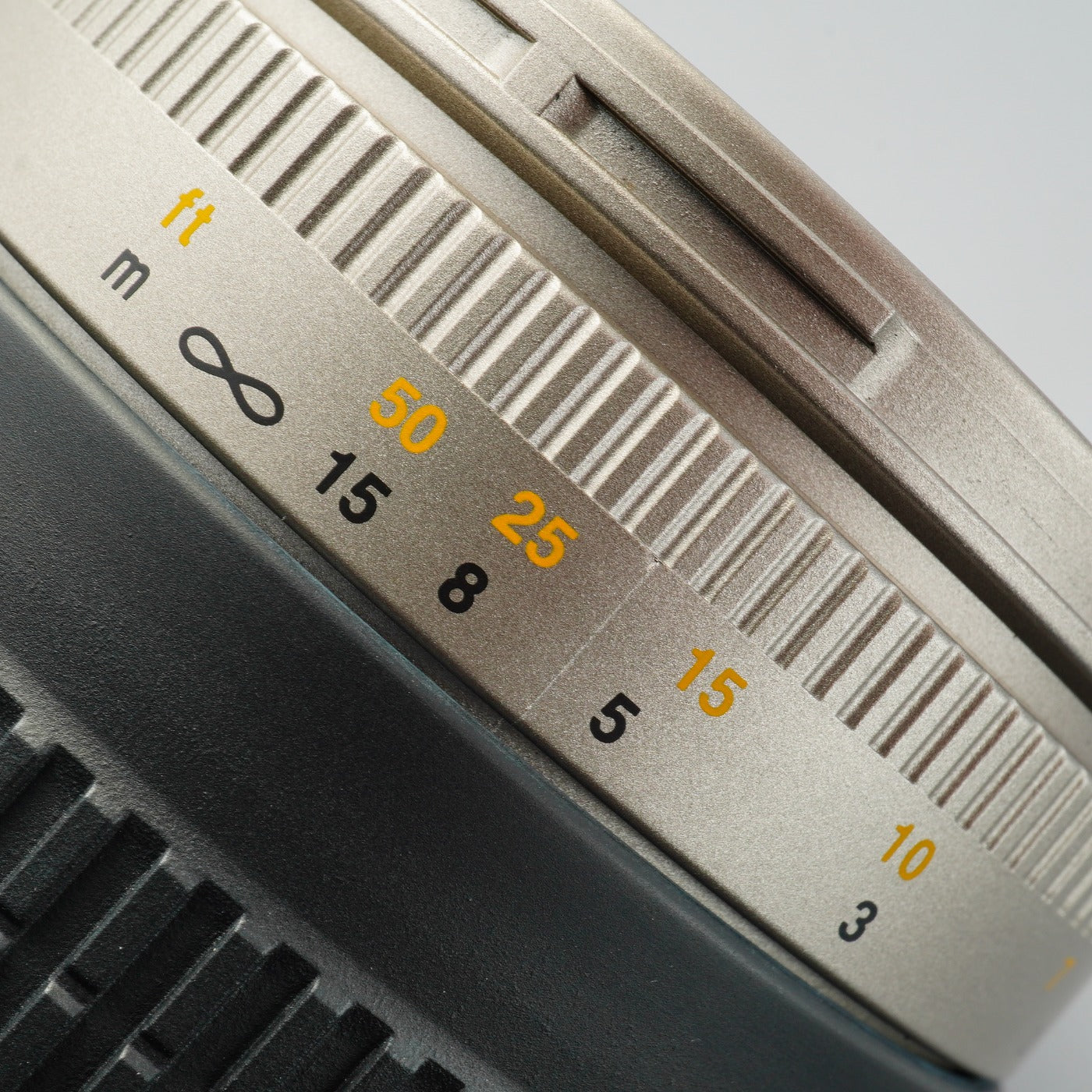 Nikon AF NIKKOR 70-300mm F/4-5.6 G Silver ズームレンズ