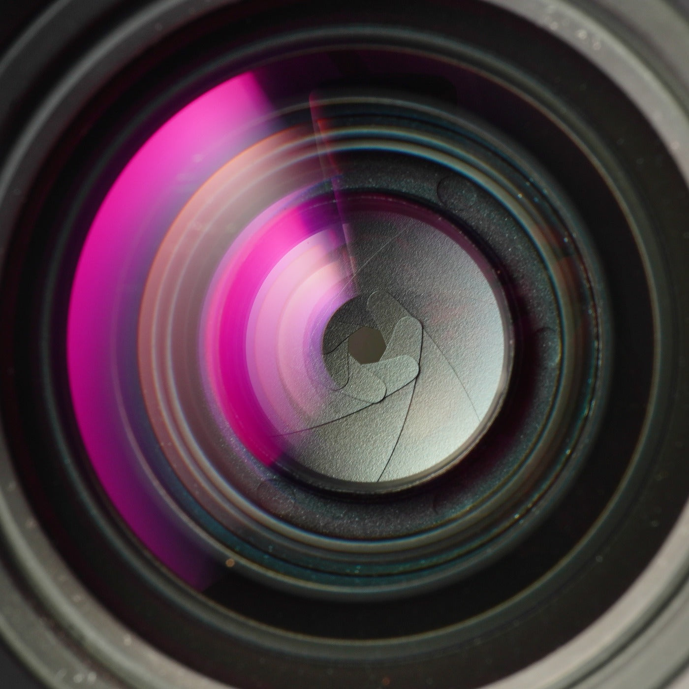 Nikon Ai-s Zoom-NIKKOR 35-70mm F/3.3-4.5 ズームレンズ