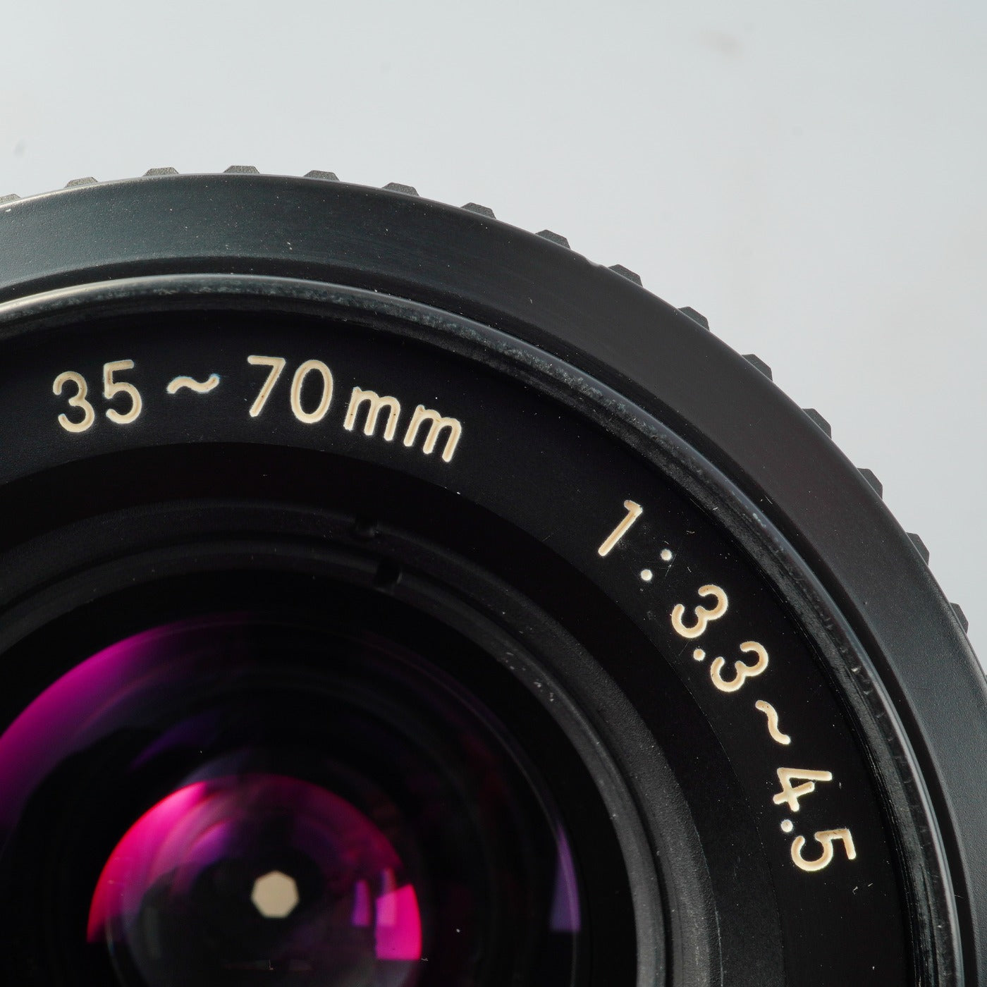 Nikon Ai-s Zoom-NIKKOR 35-70mm F/3.3-4.5 ズームレンズ