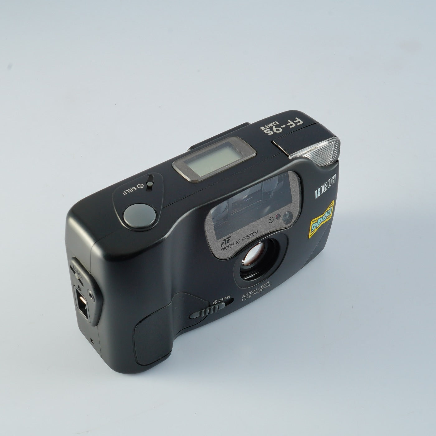 Ricoh FF-9S DATE 35mm F/3.5 コンパクトフィルムカメラ