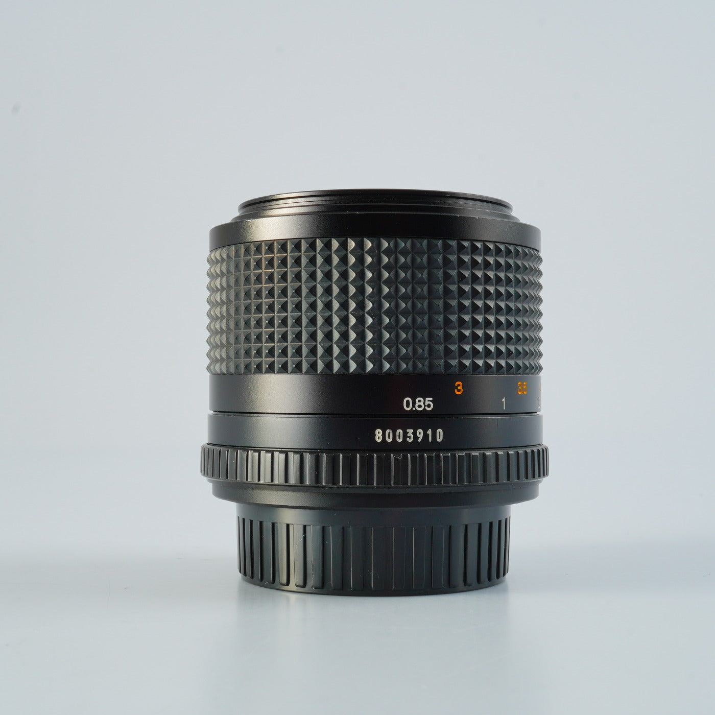 MINOLTA MD 85mm F/2 prime lens