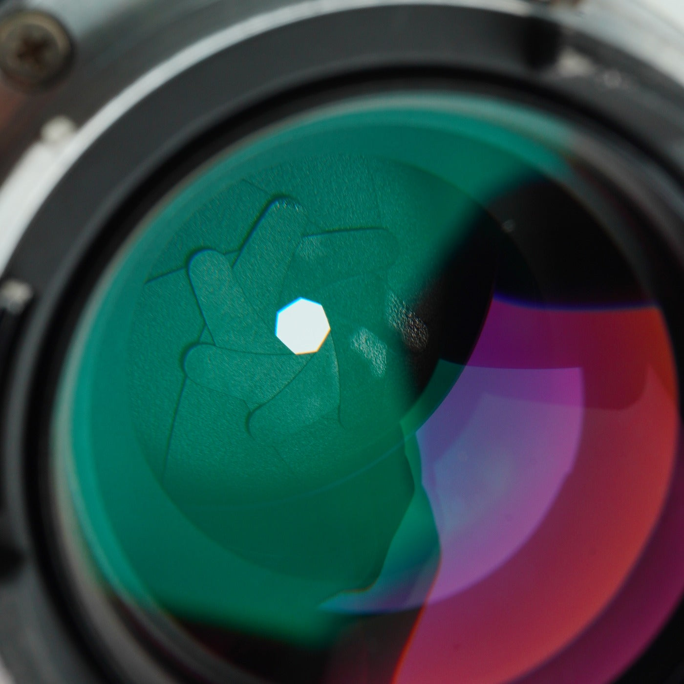 Nikon Ai Nikkor 105mm F/2.5 単焦点レンズ