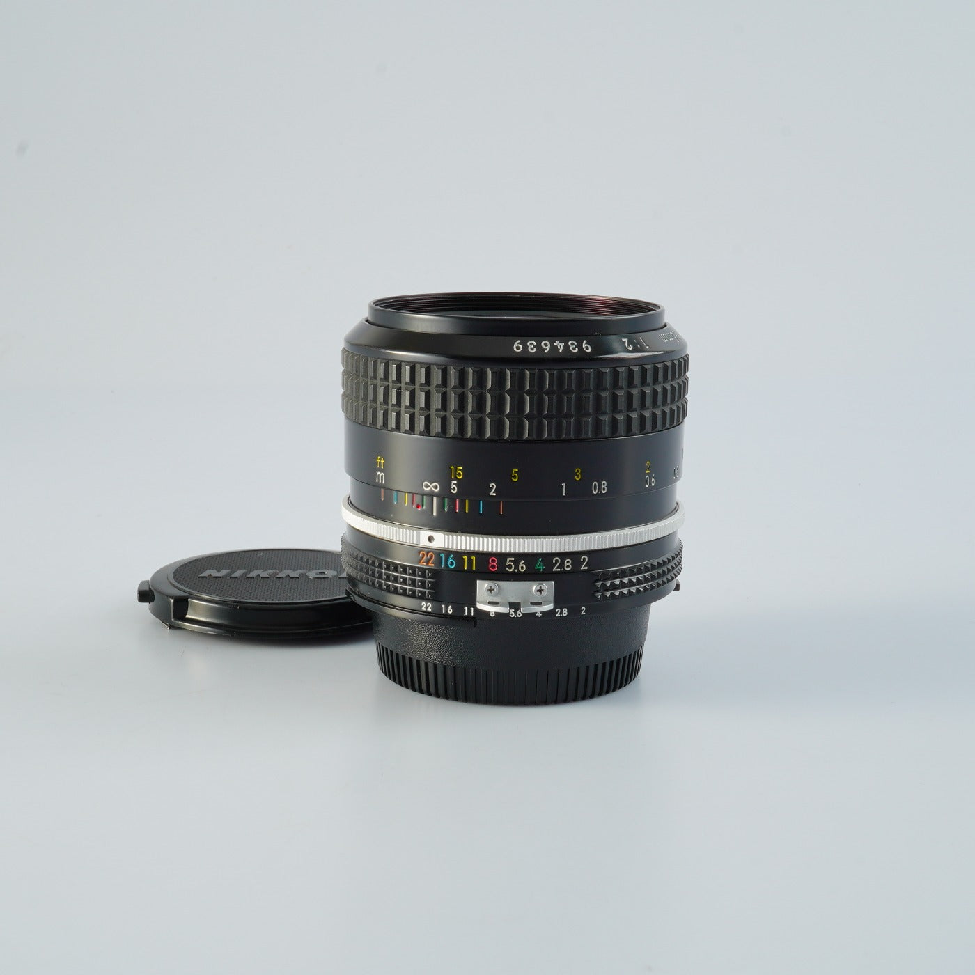 Nikon Ai Nikkor 35mm F/2 単焦点レンズ