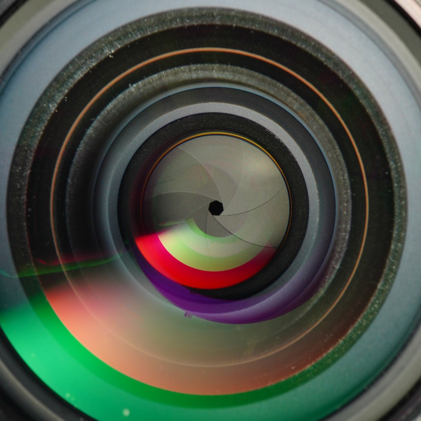 Nikon Ai Nikkor 35mm F/2 単焦点レンズ