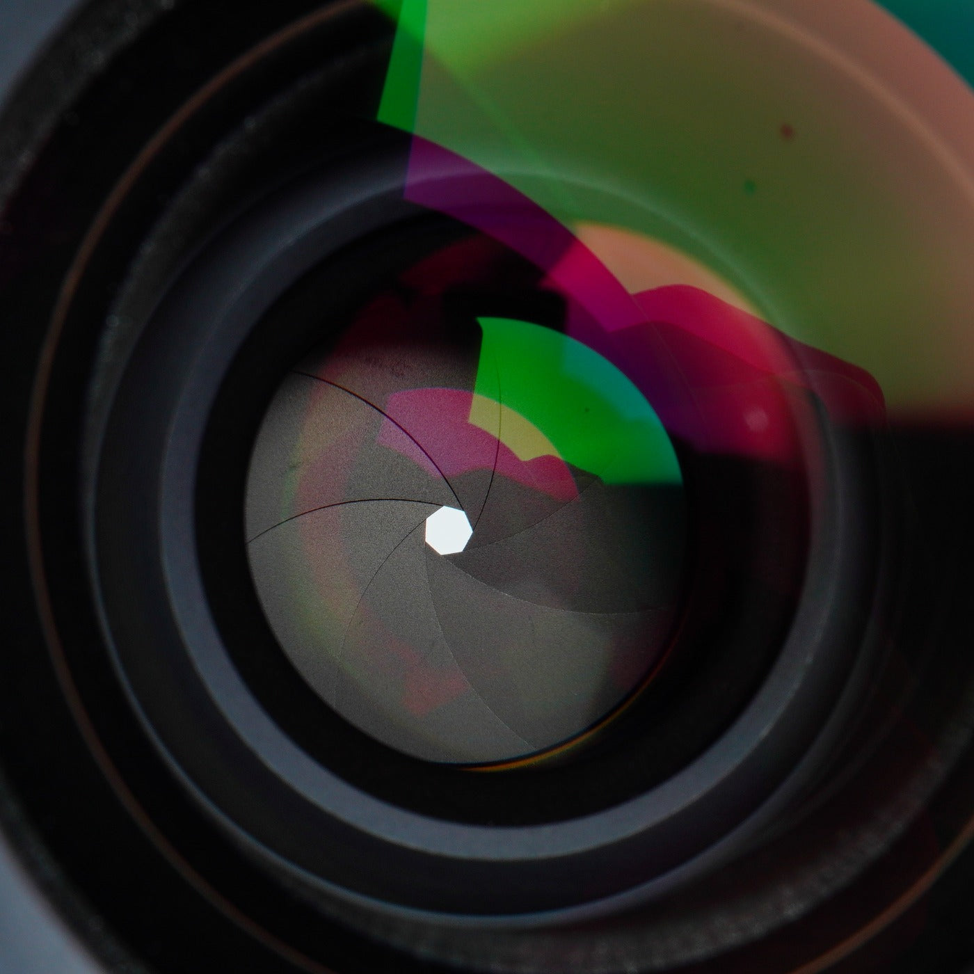 Nikon Ai Nikkor 35mm F/2 単焦点レンズ – 山田写真機店