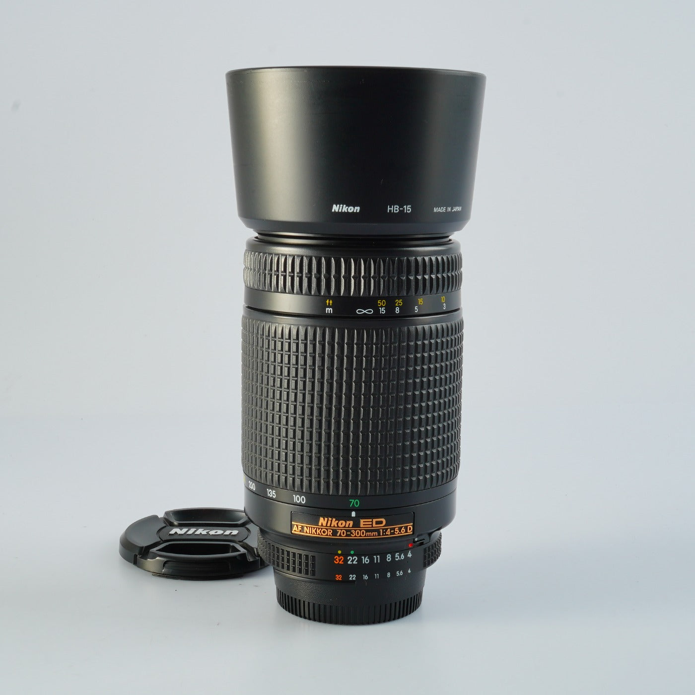 Nikon AF NIKKOR 70-300mm F/4-5.6 D ED ズームレンズ