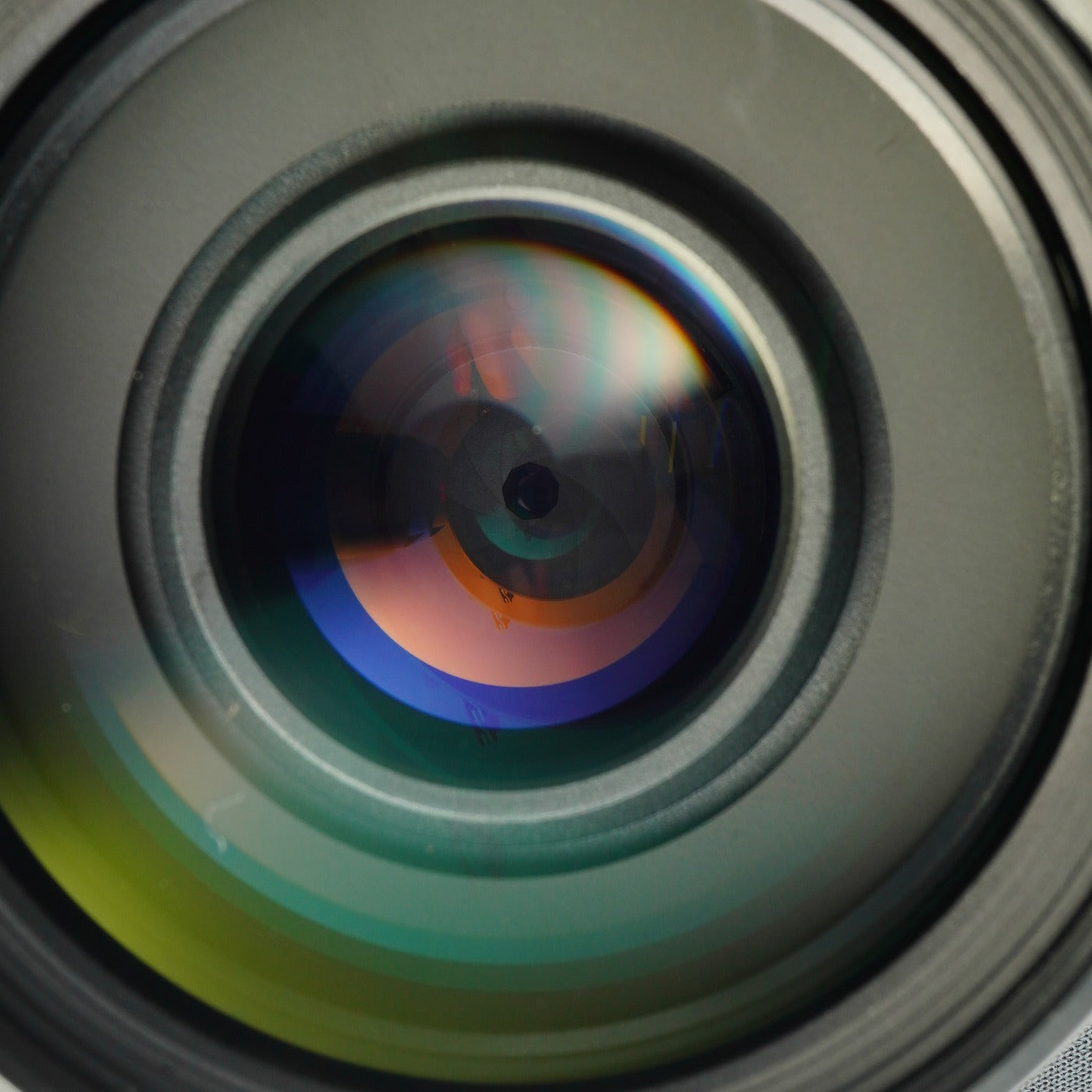 Nikon AF NIKKOR 70-300mm F/4-5.6 D ED ズームレンズ