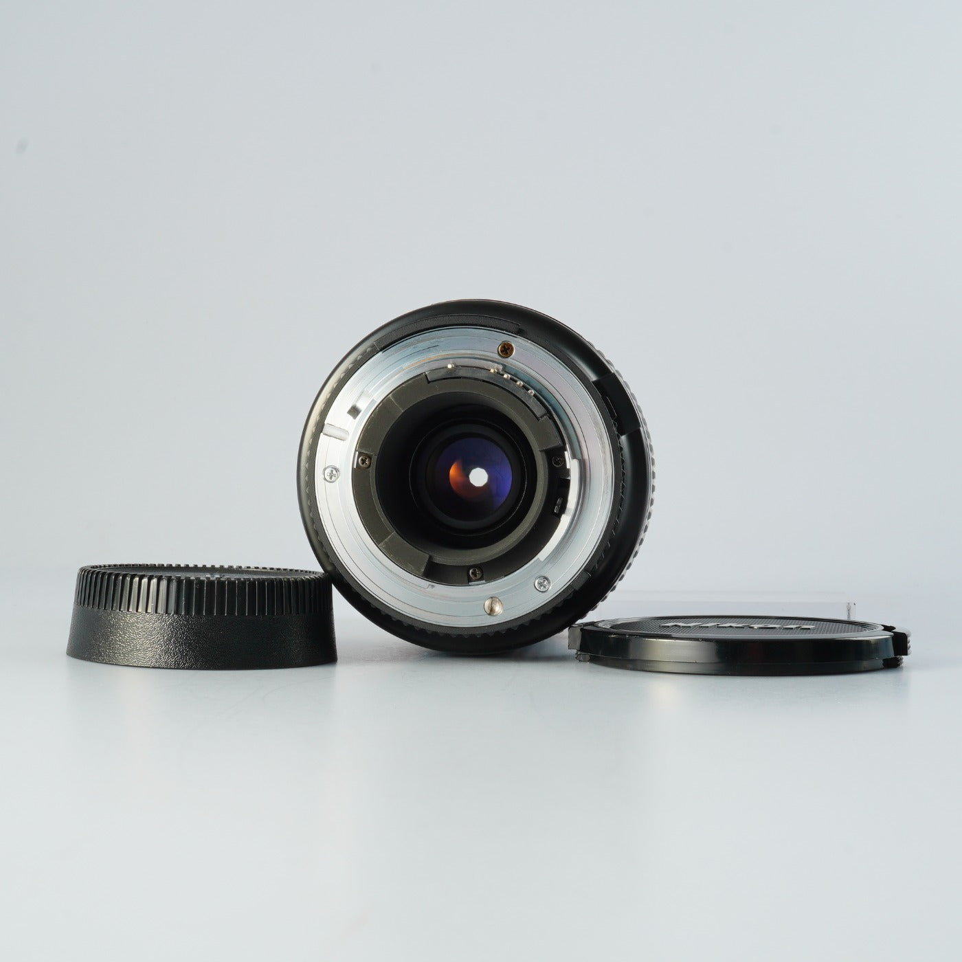 Nikon AF NIKKOR 70-300mm F/4-5.6 D ED ズームレンズ