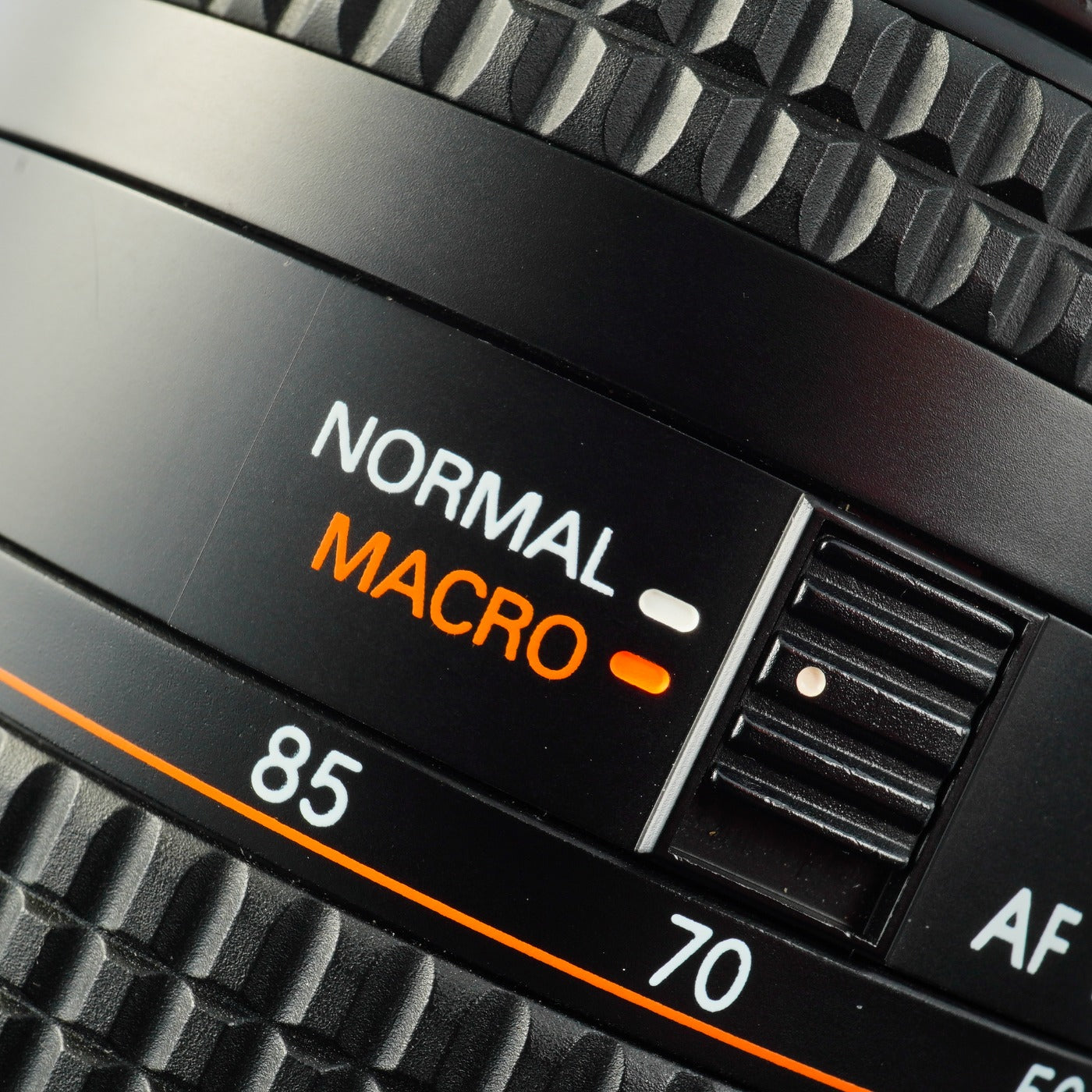 Nikon AF NIKKOR 28-105mm F/3.5-4.5 D ズームレンズ